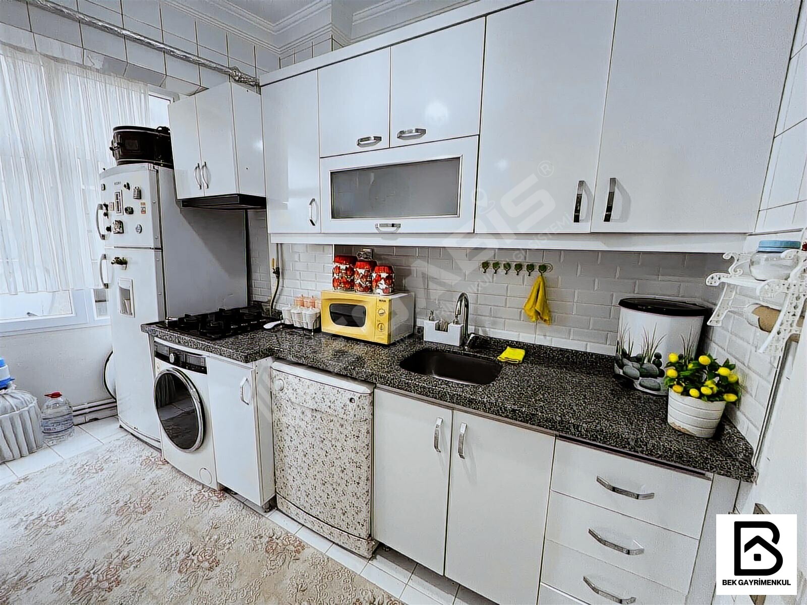KAZIM KARABEKİR MAH. NİZAMİ BİNA 2 ODA + HOL 75 M2 2.KAT DAİRE - 12