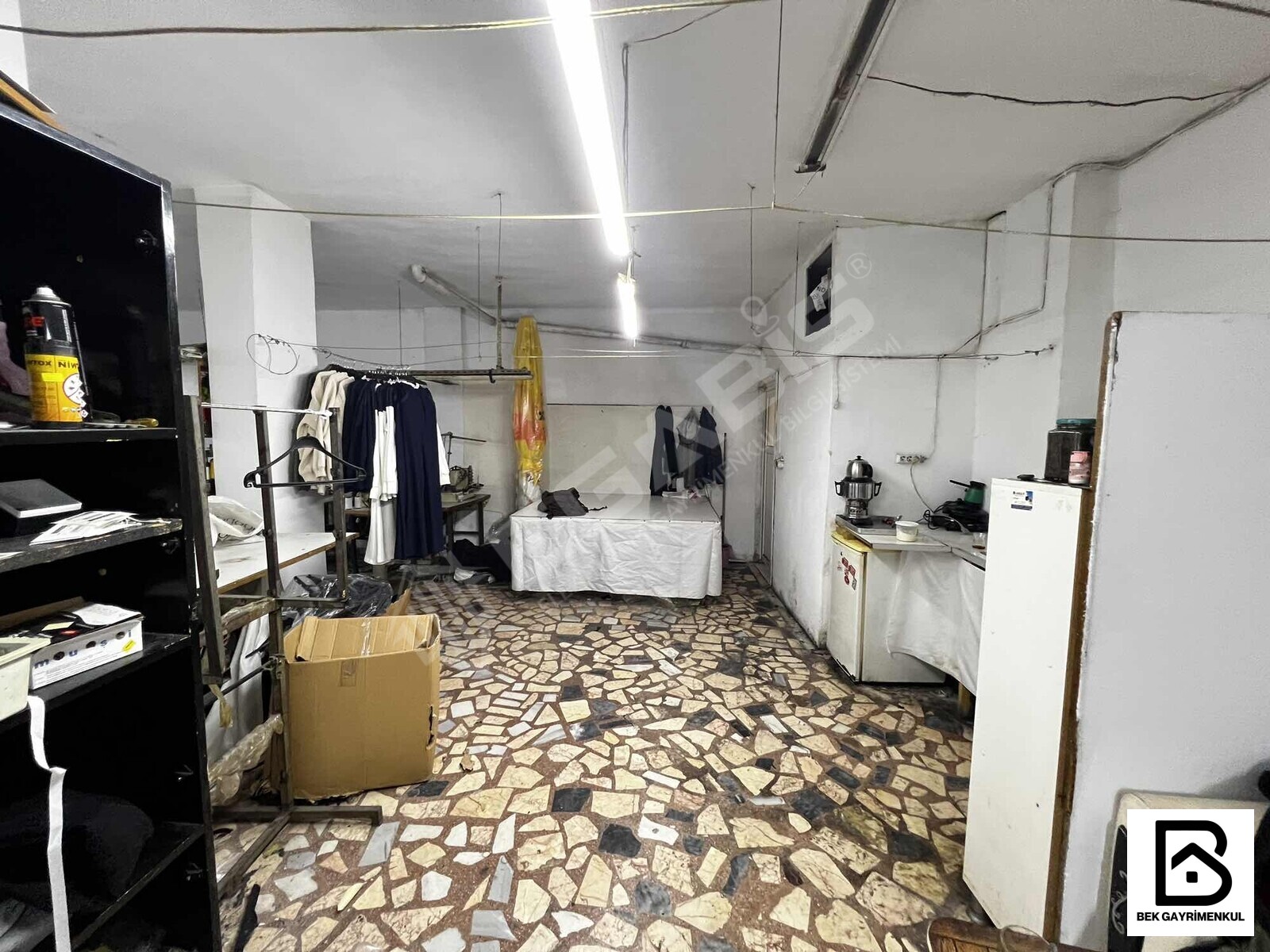 KÜLTÜR MERKEZİNE YAKIN KİRALIK 125 M2 SANAYİ ELEKTRİKLİ DÜKKAN - 9