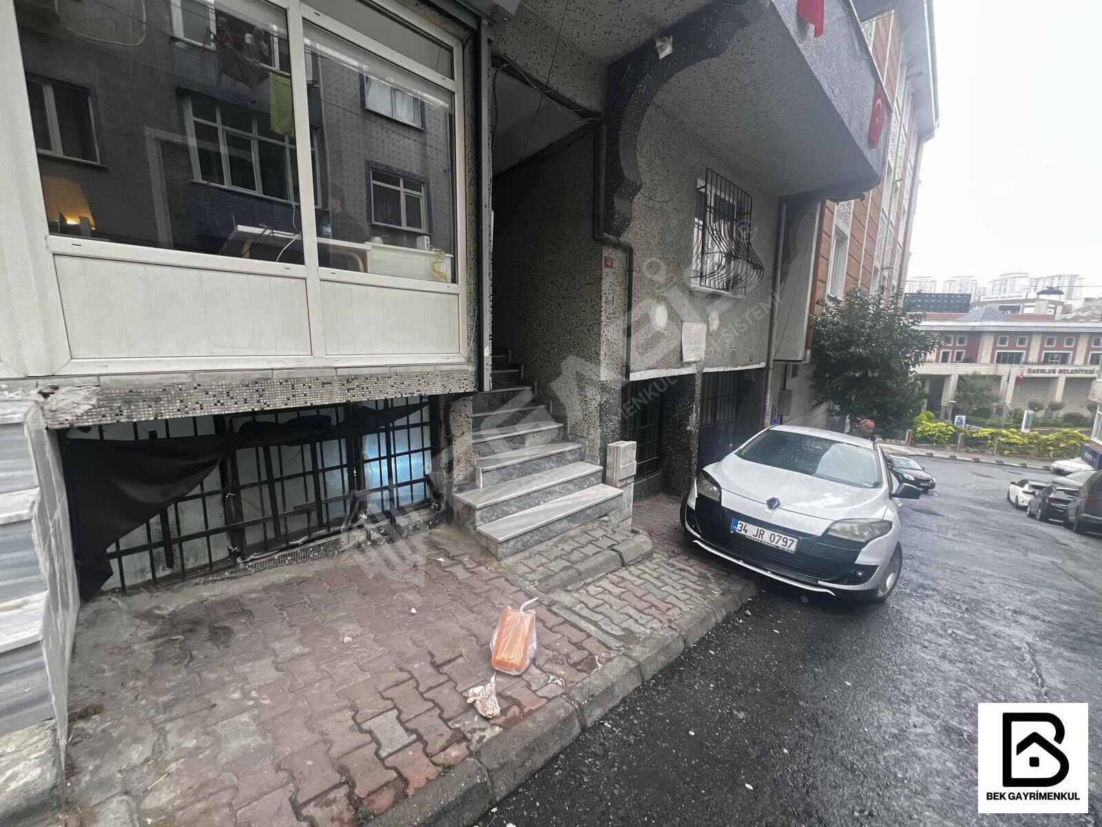 KÜLTÜR MERKEZİNE YAKIN KİRALIK 125 M2 SANAYİ ELEKTRİKLİ DÜKKAN - 22