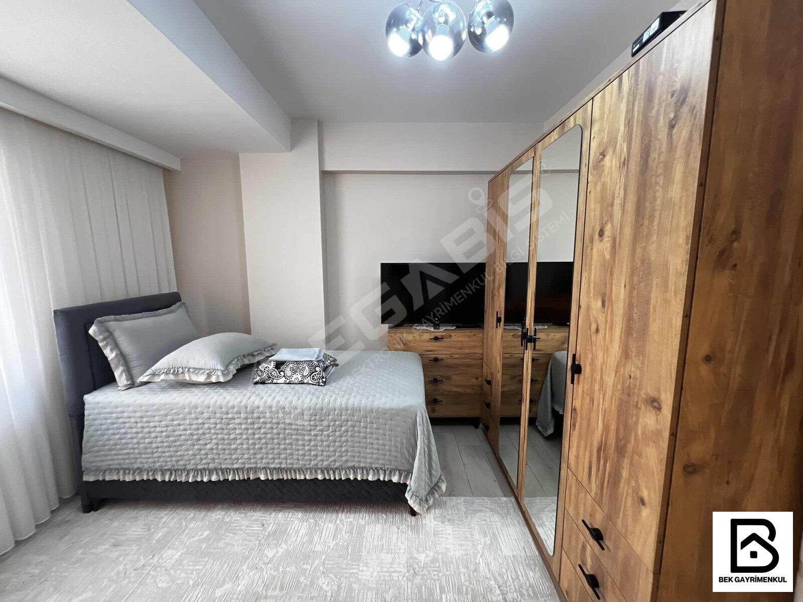 KAZIM KARABEKİR MAH. SATILIK 2+1 115 M2 3.KAT 1 YILLIK DAİRE - 23