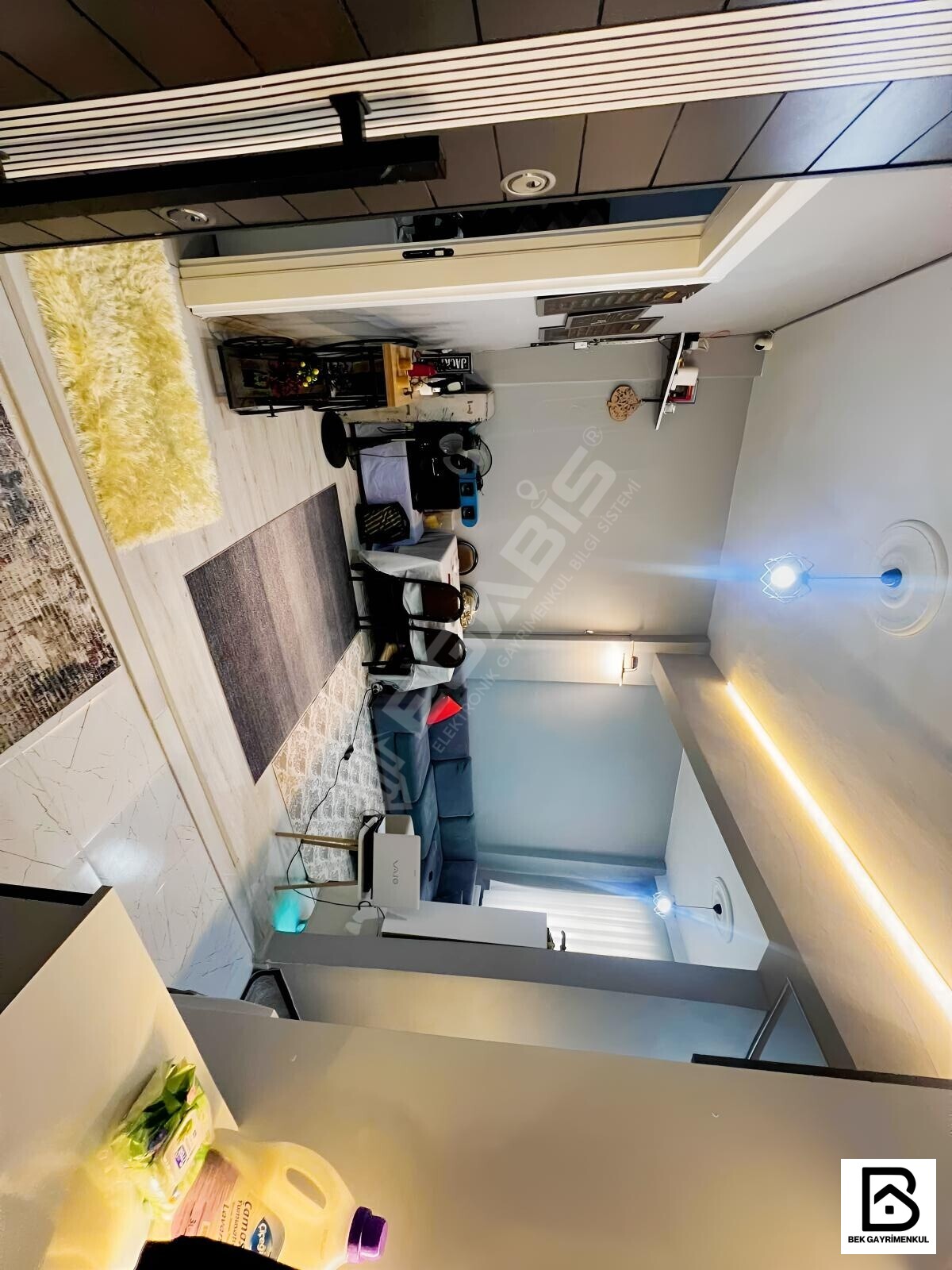 NİZAMİ BİNADA SATILIK 1+1 65 M2 EŞYALI BALKONLU DAİRE - 12