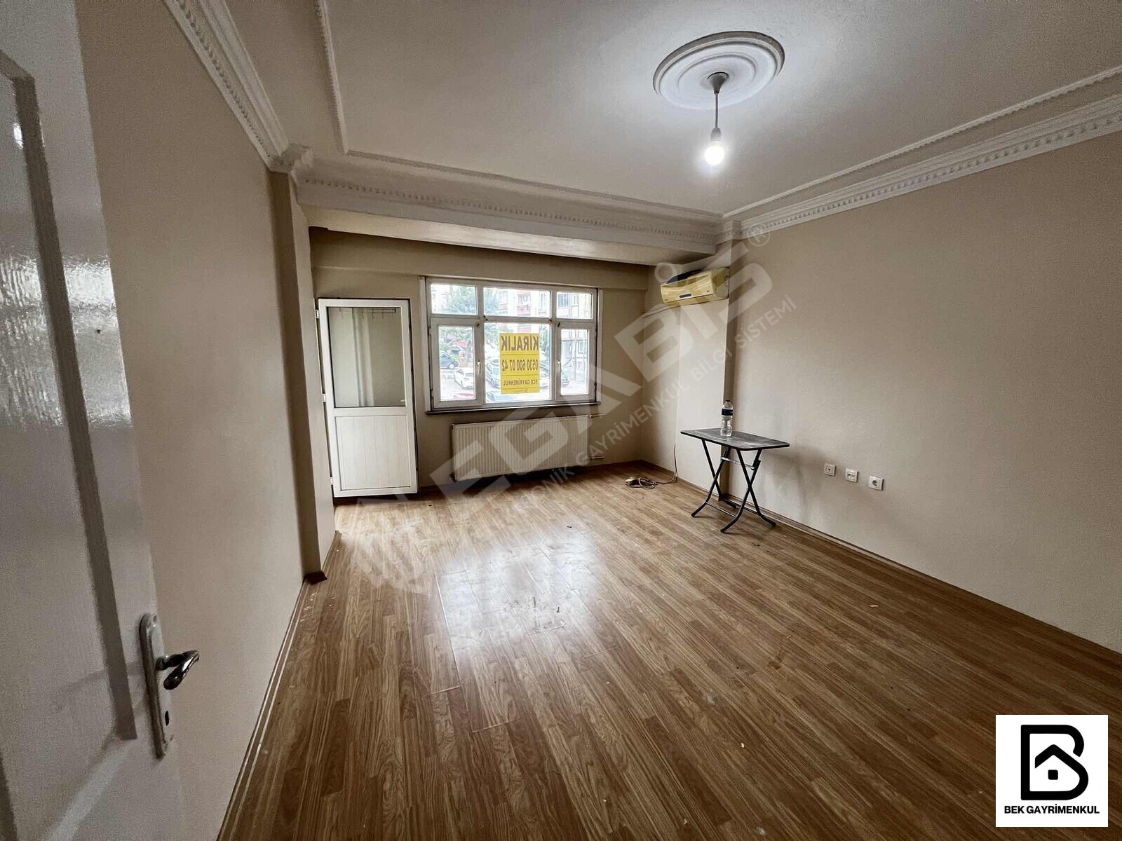 BİRLİK MAH. KİRALIK 3+1 115 M2 1.KAT 2 BALKONLU YENİ BOYANMIŞ