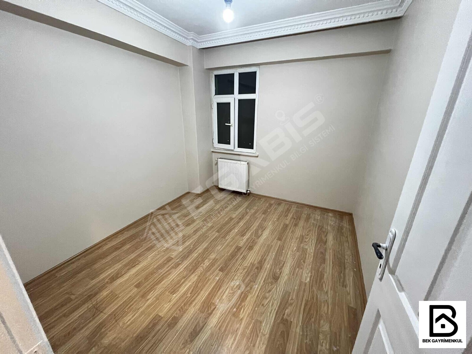 BİRLİK MAH. KİRALIK 3+1 115 M2 1.KAT 2 BALKONLU YENİ BOYANMIŞ - 19