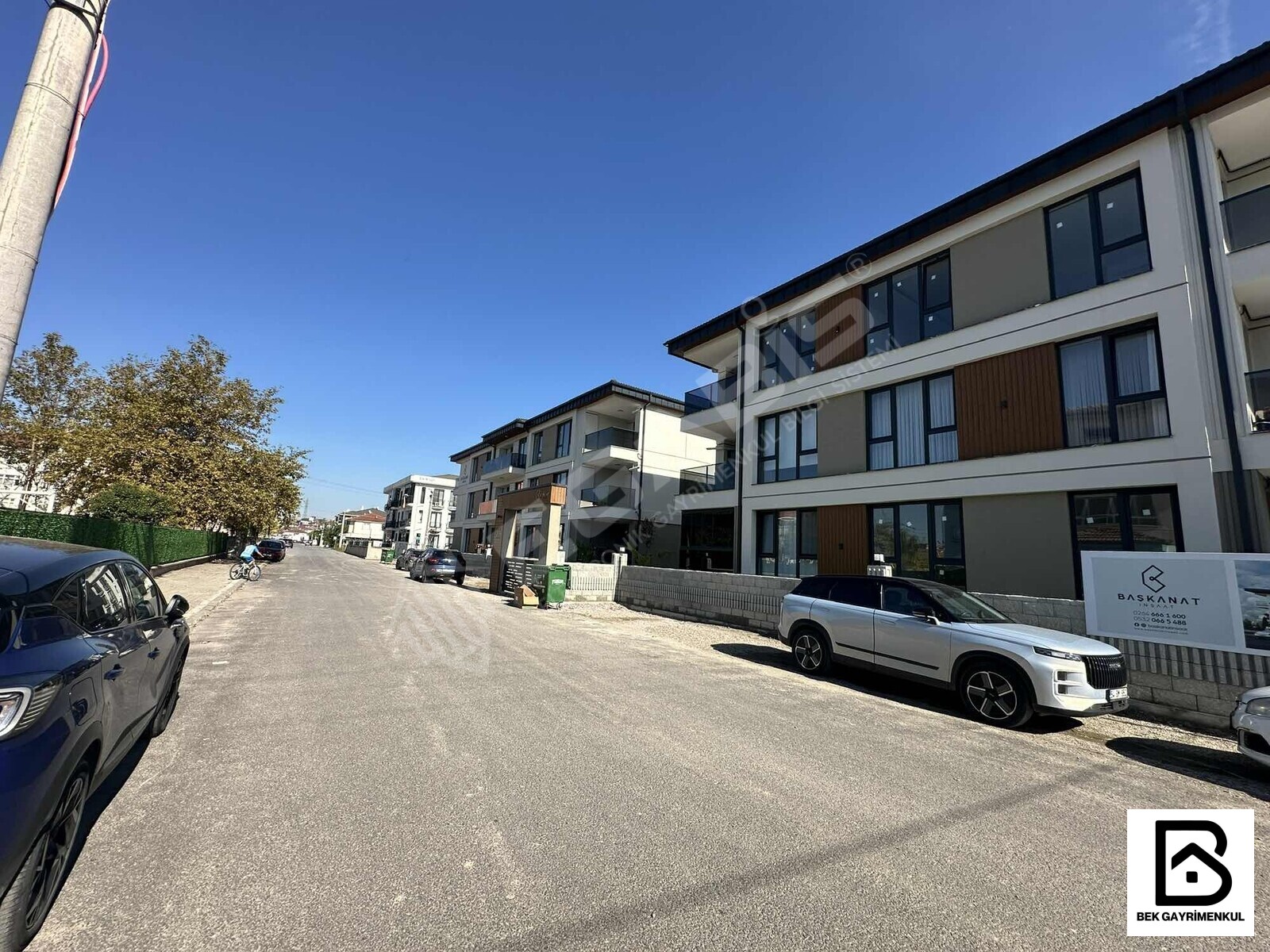 YEŞiLTEPE iLK OKULUNUN KARŞISINDA 3+1 SATILIK EBEVEYN BANYOLU