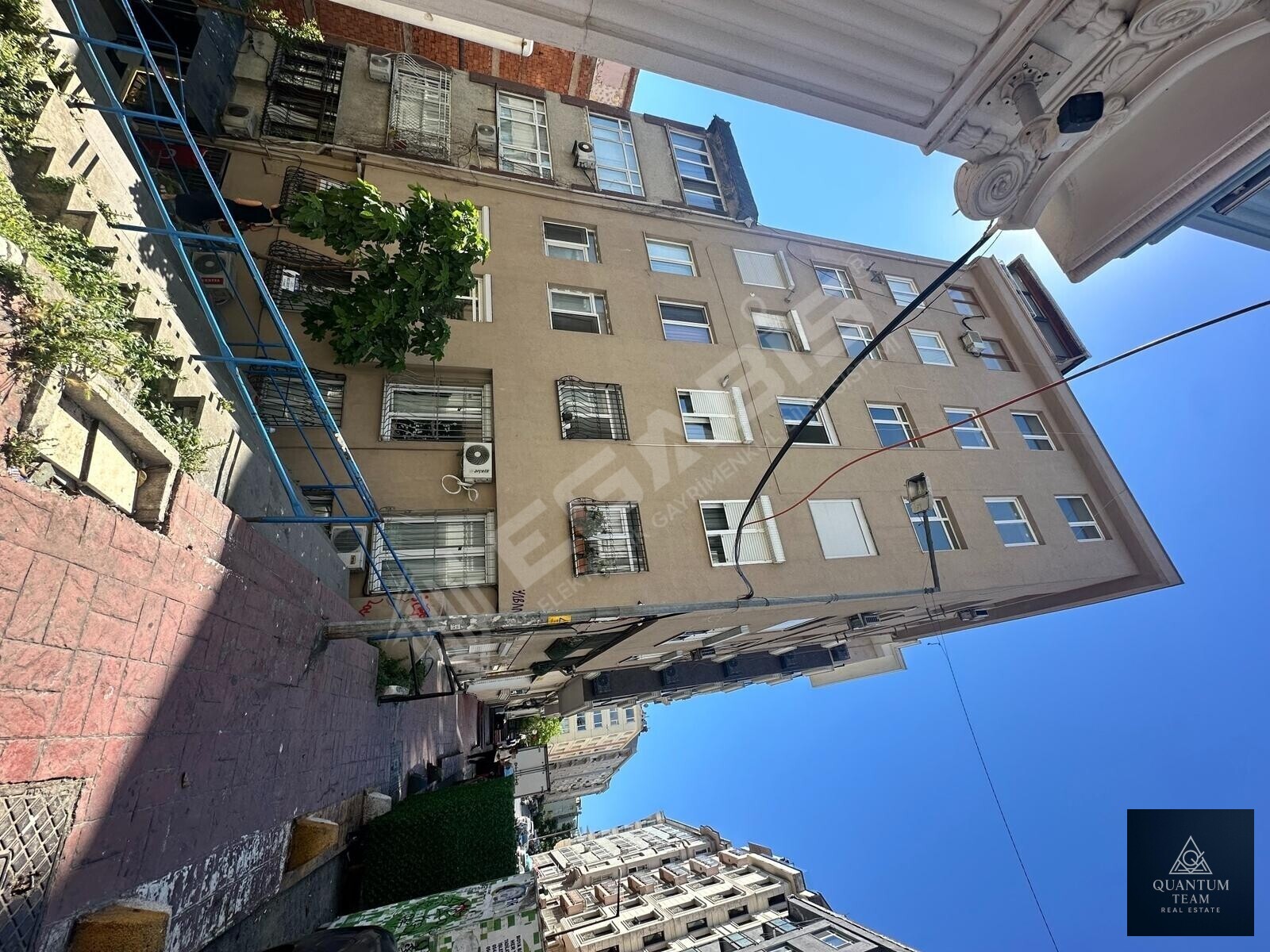BEYOĞLU PÜRTELAŞHASAN MAHALLESİNDE GENİŞ 3+1 DAİRE - 18
