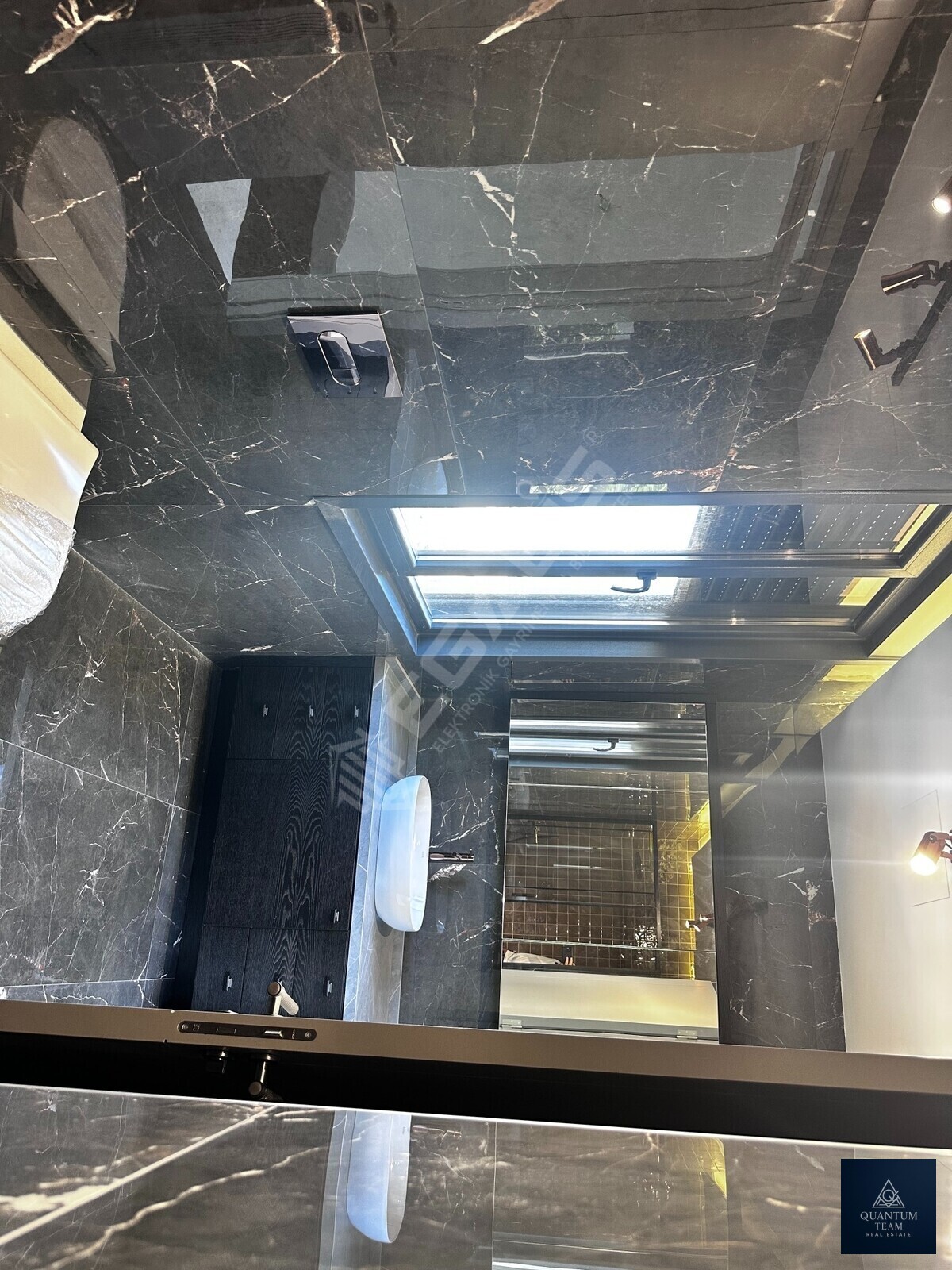 BAKIRKÖY ŞEVKETİYE MAHALLESİNDE EŞSİZ YAŞAM FIRSATI - 17