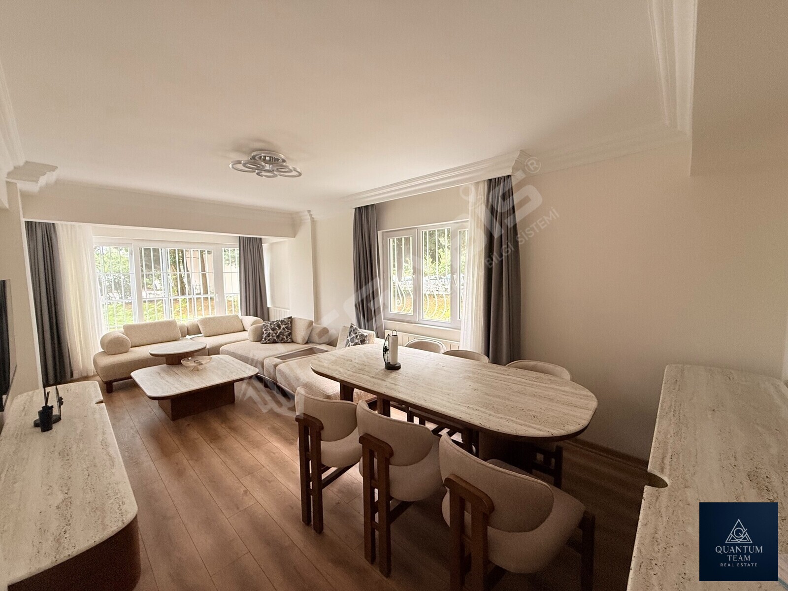 KİRALIK - TARABYA SANATÇILAR SİTESİ BAHÇE KULLANIMLI 3+1 DAİRE - 2