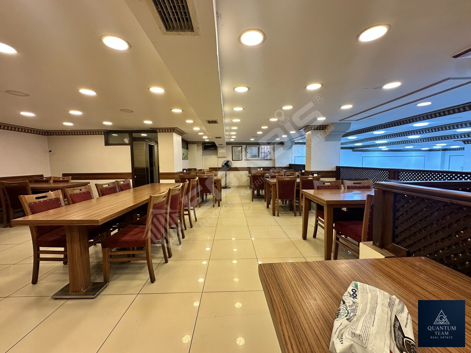 SATILIK - ÇELİKTEPE CADDE ÜZERİ 400 M2 DÜKKAN - 17