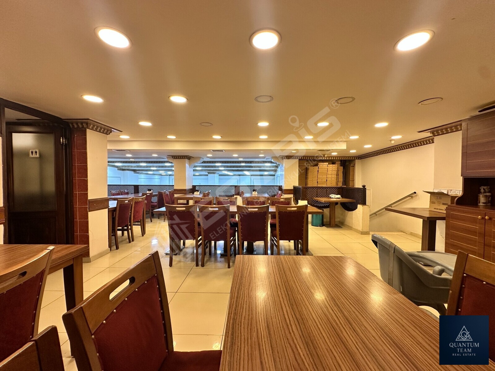 SATILIK - ÇELİKTEPE CADDE ÜZERİ 400 M2 DÜKKAN - 19