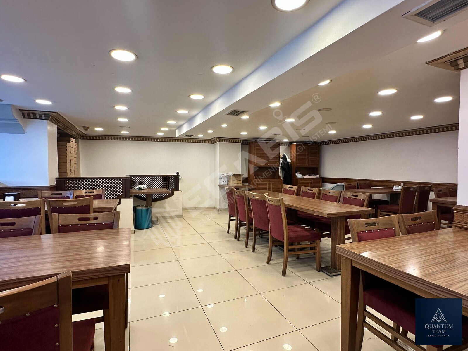 SATILIK - ÇELİKTEPE CADDE ÜZERİ 400 M2 DÜKKAN - 24