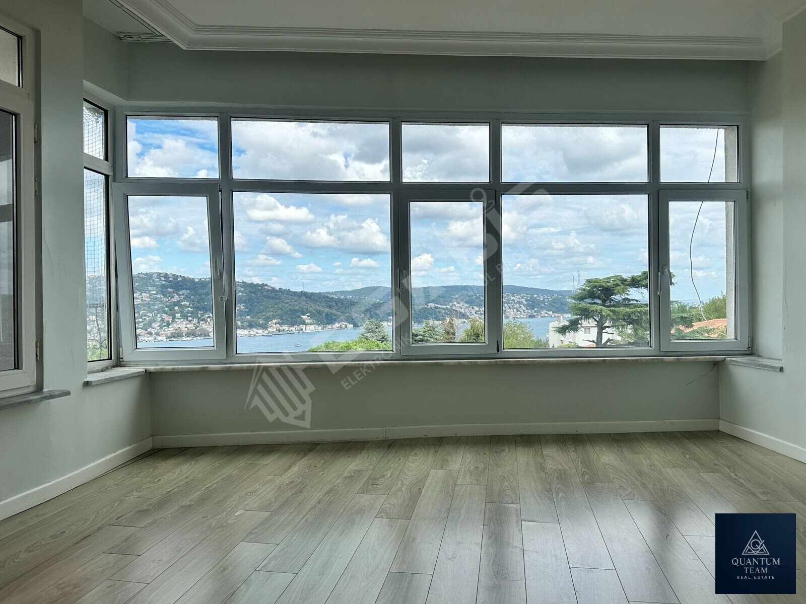 KİRALIK | SARIYER KİREÇBURNUNDA BOĞAZ MANZARALI | 3+1 DAİRE - 2