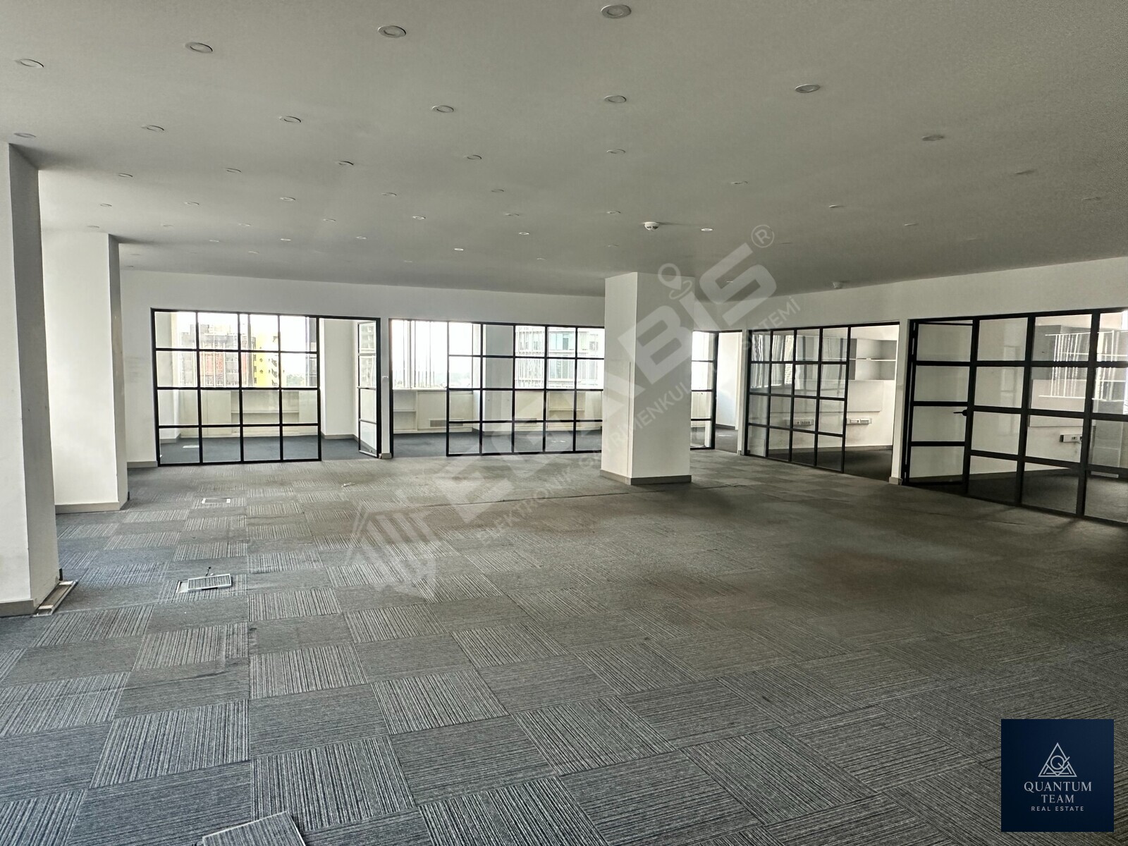KİRALIK-SPRİNG GİZ PLAZA - 15. KATTA - 330 M2 - 6 BÖLÜMLÜ OFİS - 17
