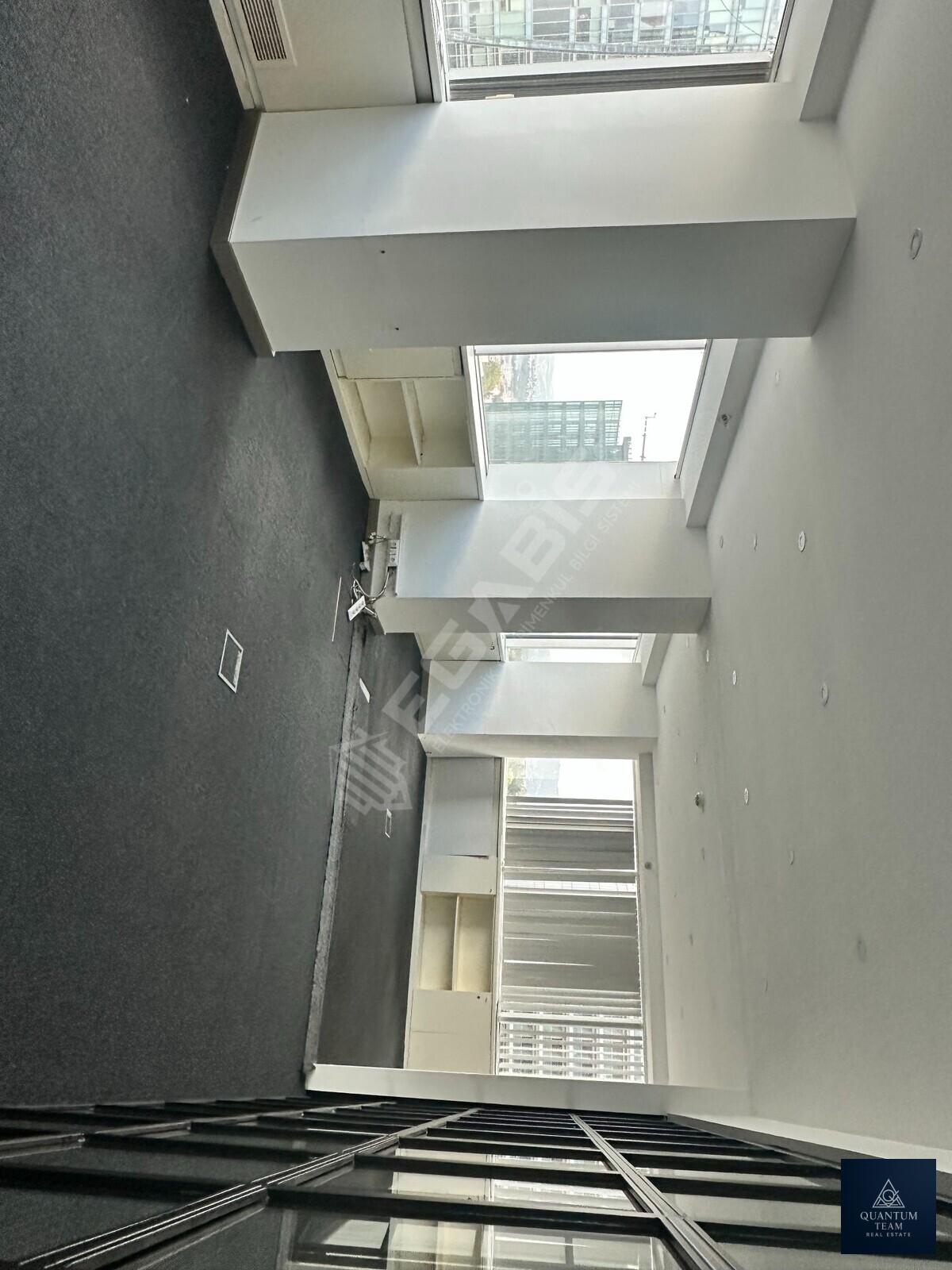 KİRALIK-SPRİNG GİZ PLAZA - 15. KATTA - 330 M2 - 6 BÖLÜMLÜ OFİS - 21