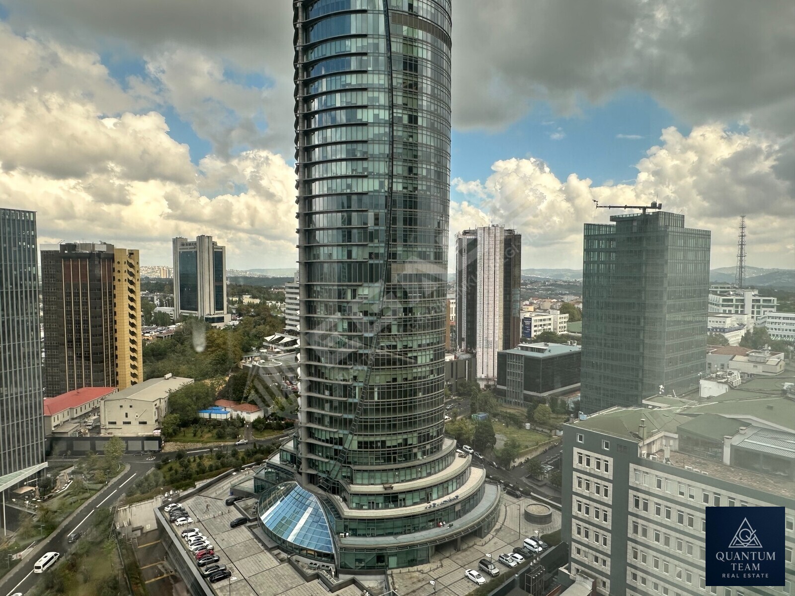 KİRALIK-SPRİNG GİZ PLAZA - 15. KATTA - 330 M2 - 6 BÖLÜMLÜ OFİS - 24