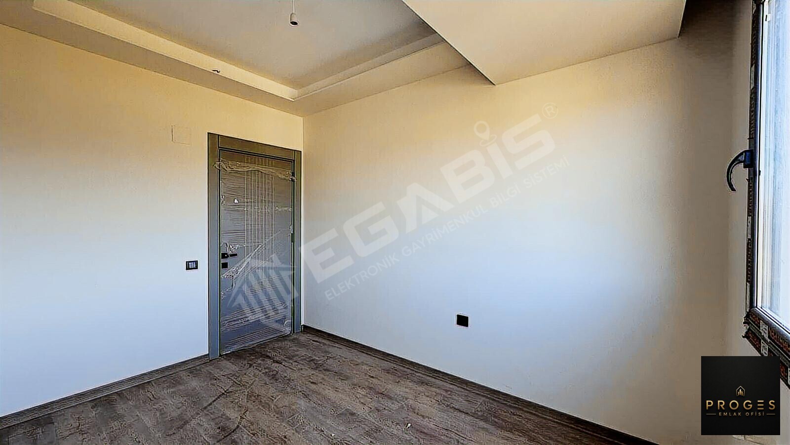TÖMÜK'TE HAVUZLU SİTE İÇERİSİNDE 2+1 KİRALIK DAİRE - 6