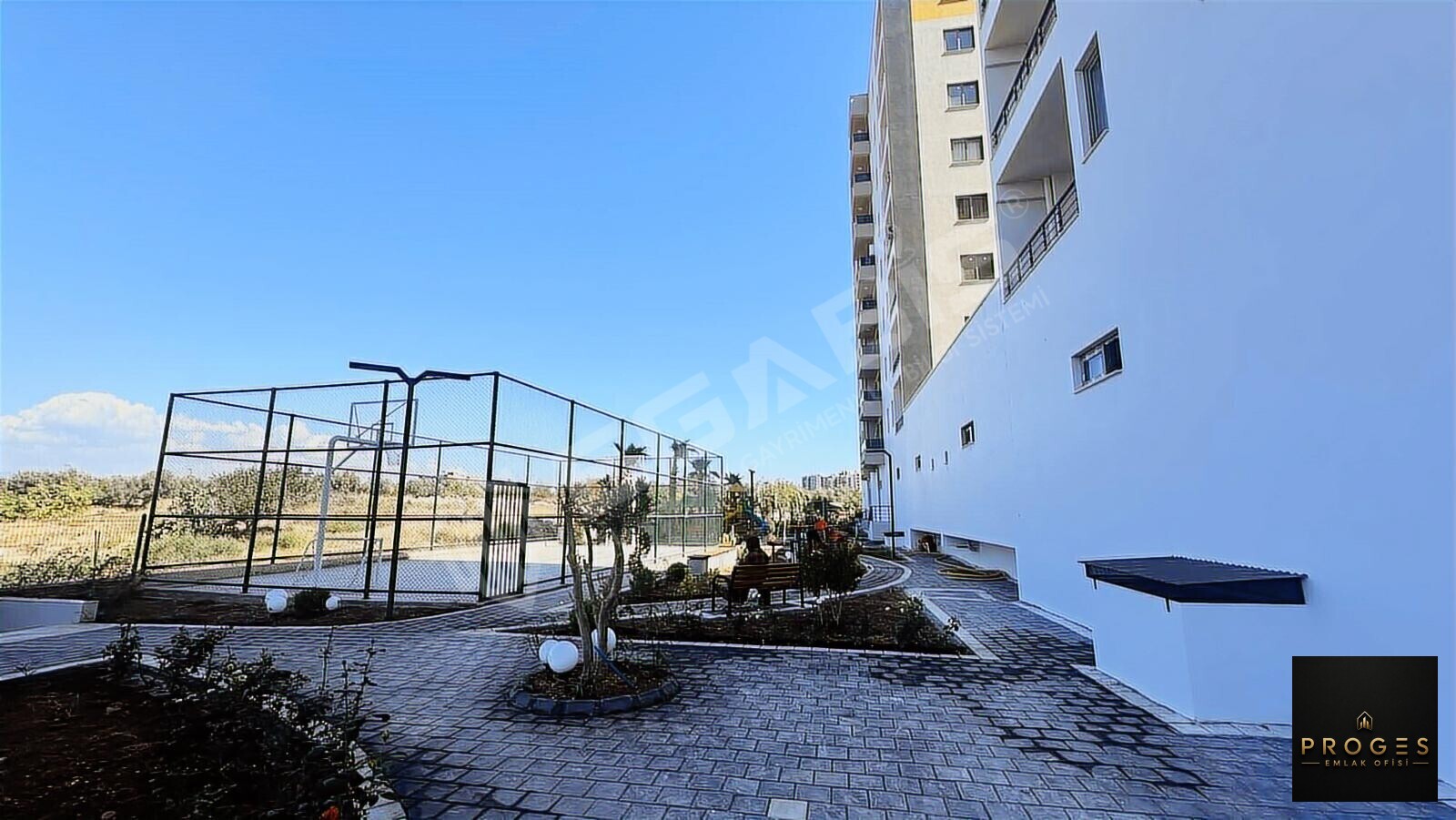TÖMÜK'TE HAVUZLU SİTE İÇERİSİNDE 2+1 KİRALIK DAİRE - 18