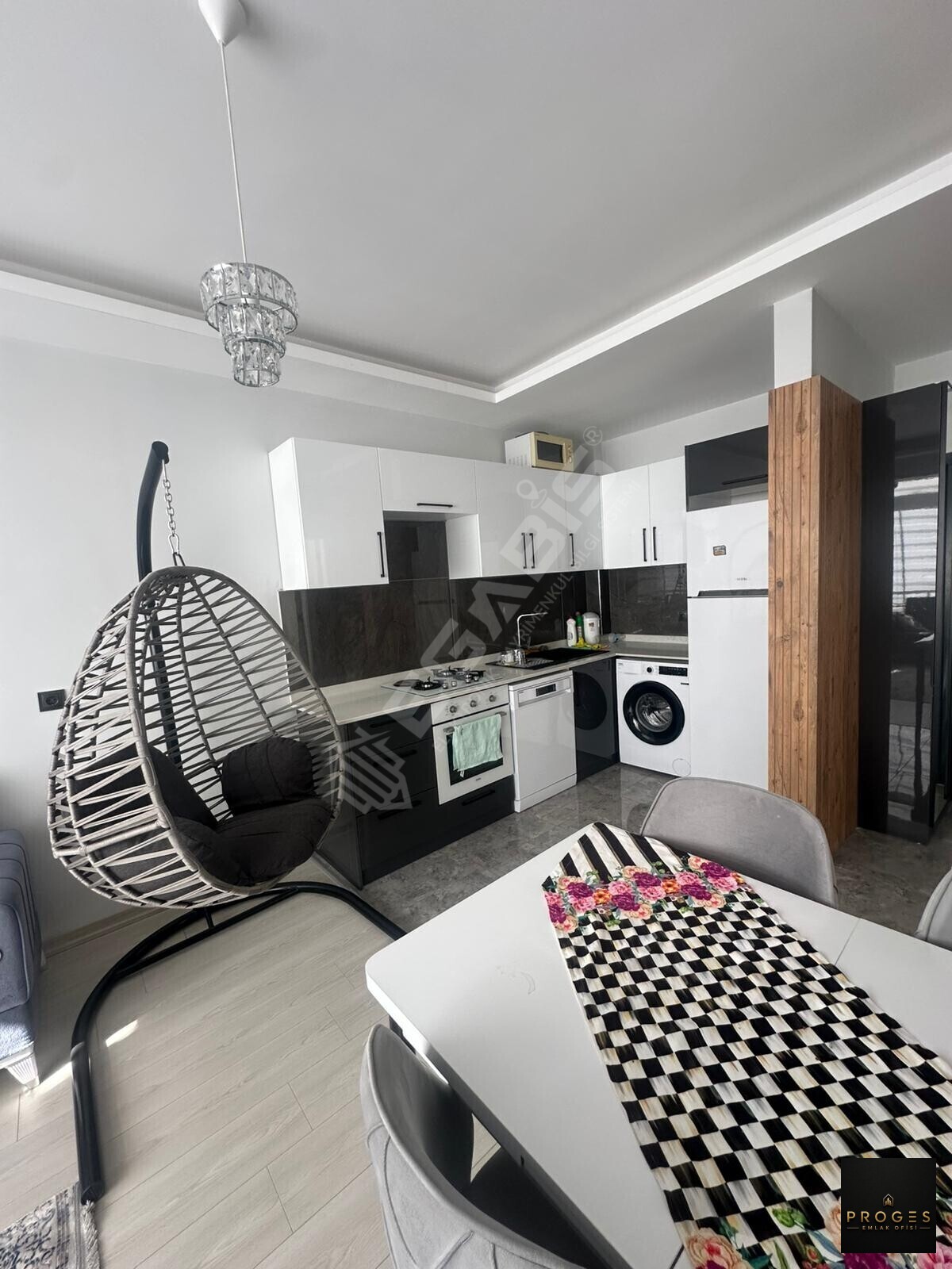 PROGES'TEN TÖMÜK'TE AQUA HAVUZLU D400e YAKIN KİRALIK EŞYALI 1+1