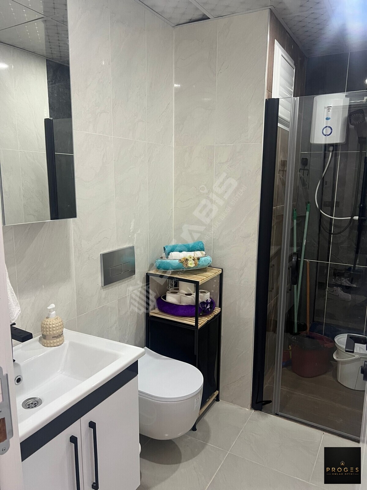 PROGES'TEN TÖMÜK'TE AQUA HAVUZLU D400e YAKIN KİRALIK EŞYALI 1+1 - 8