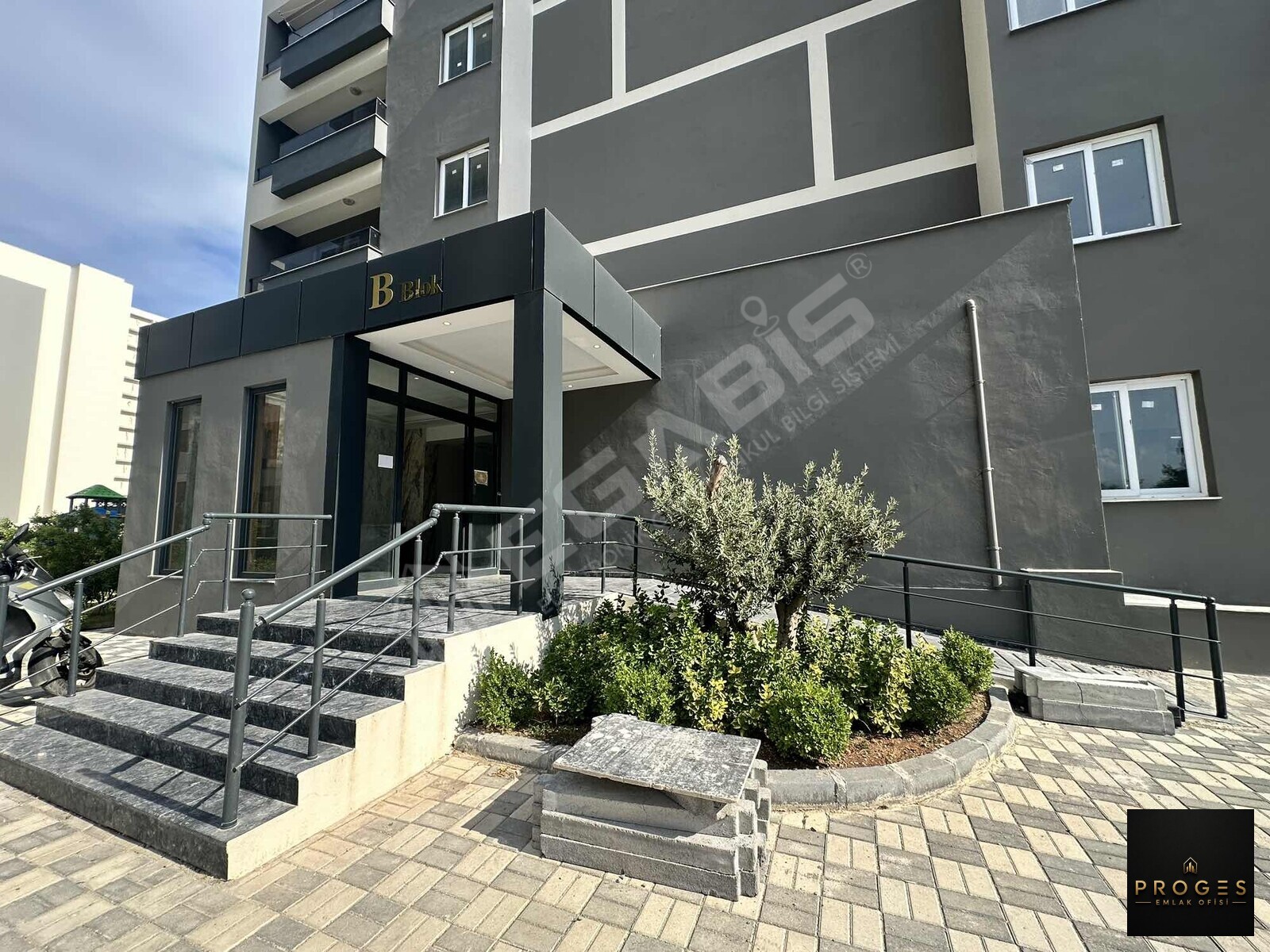 PROGES'TEN SOSYAL DONATILI SATILIK 1+1 DAİRE - 16
