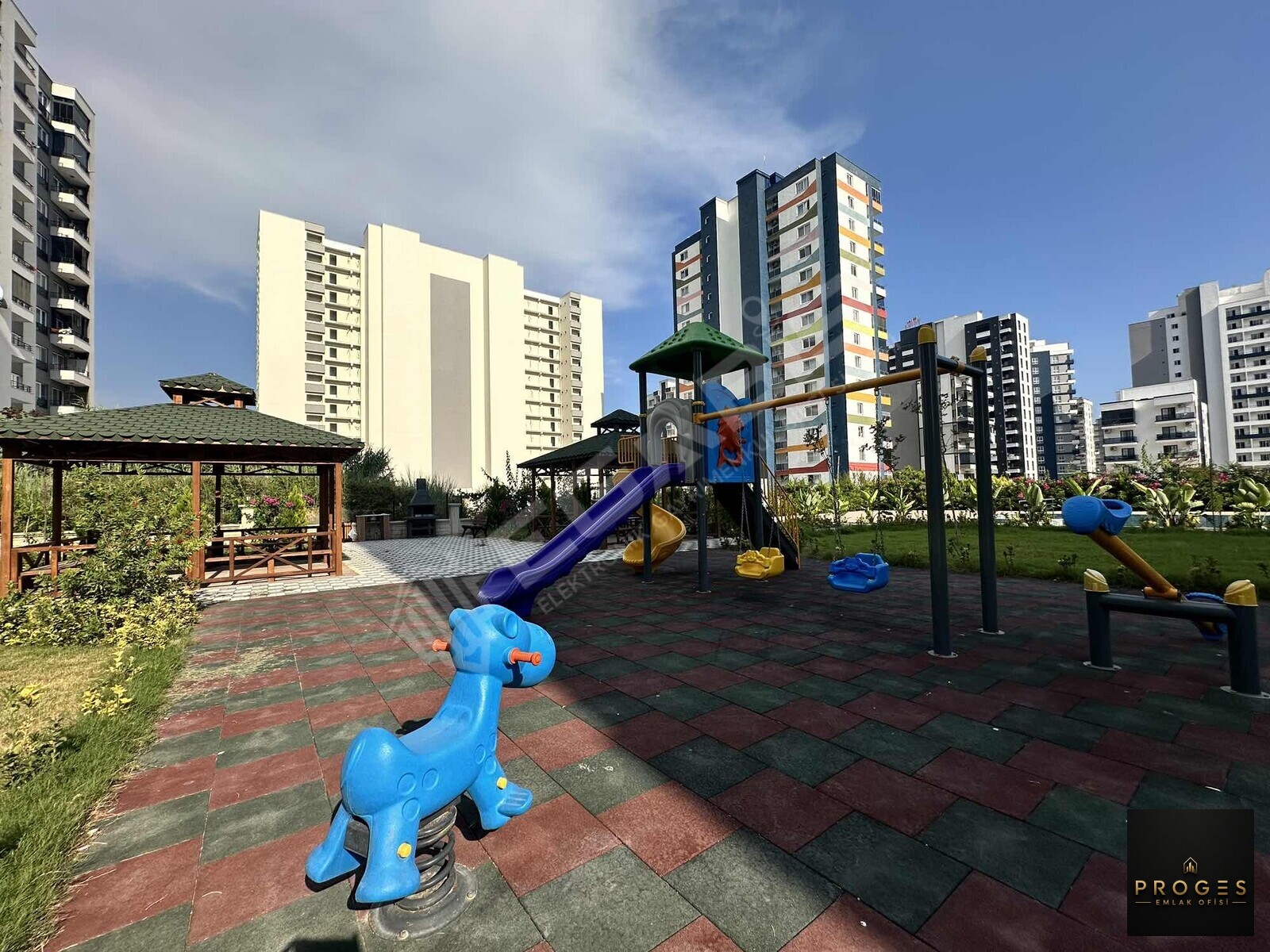 PROGES'TEN SOSYAL DONATILI SATILIK 1+1 DAİRE - 24