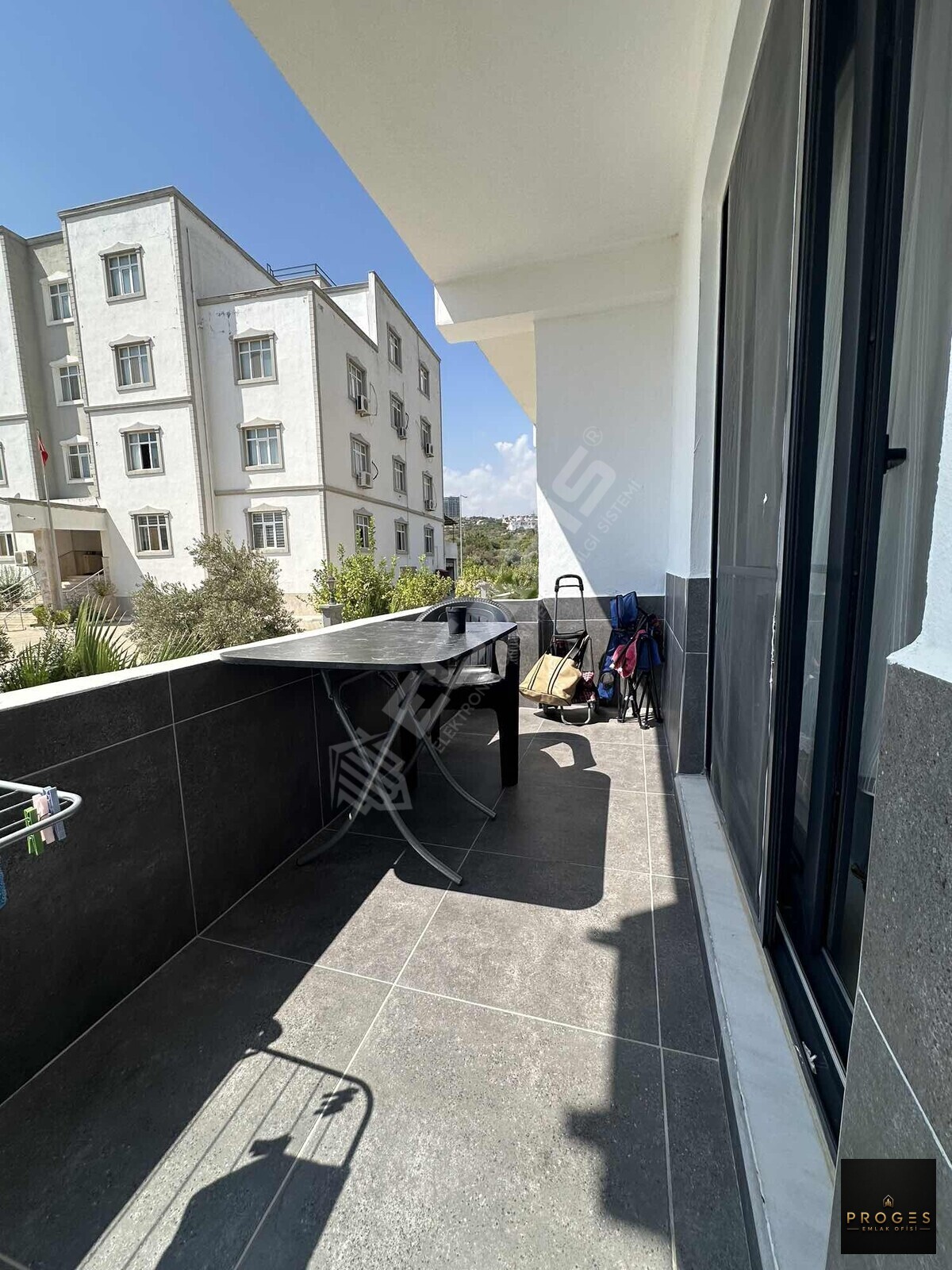 PROGES'TEN LİMONLU'DA EŞYALI SATILIK 1+1 DAİRE - 10