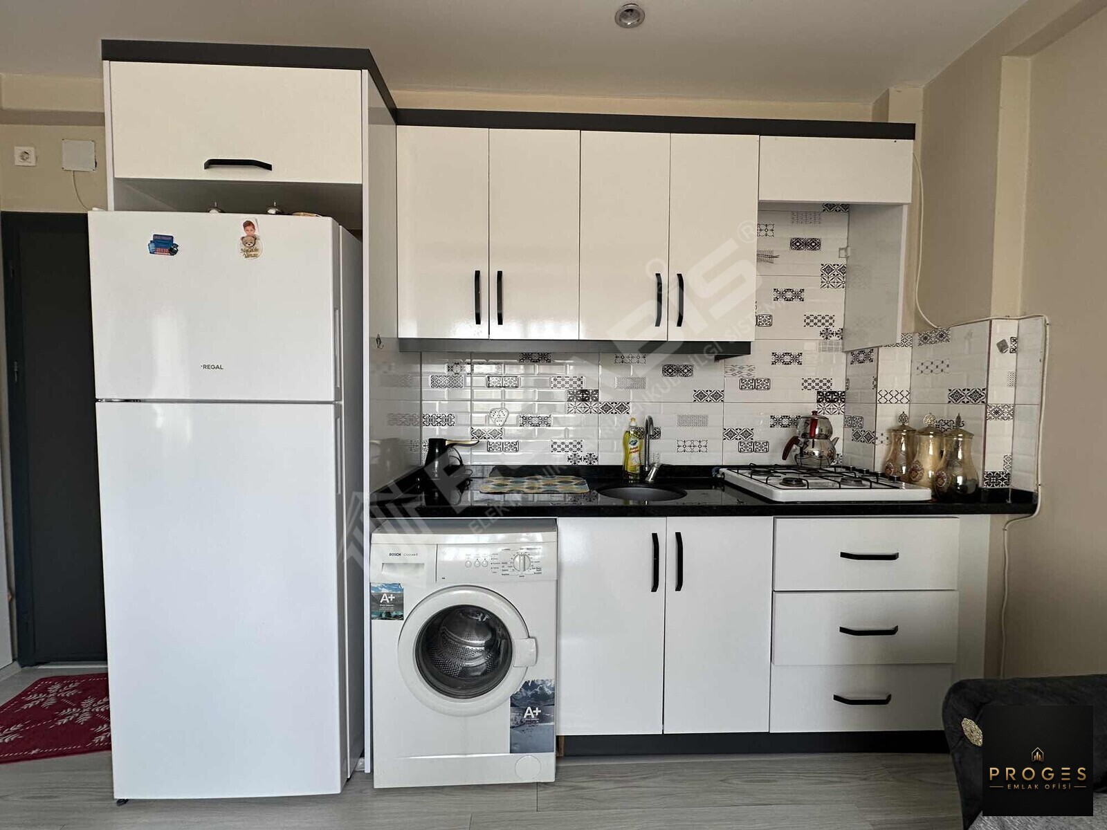 PROGES'TEN LİMONLU'DA EŞYALI SATILIK 1+1 DAİRE - 15
