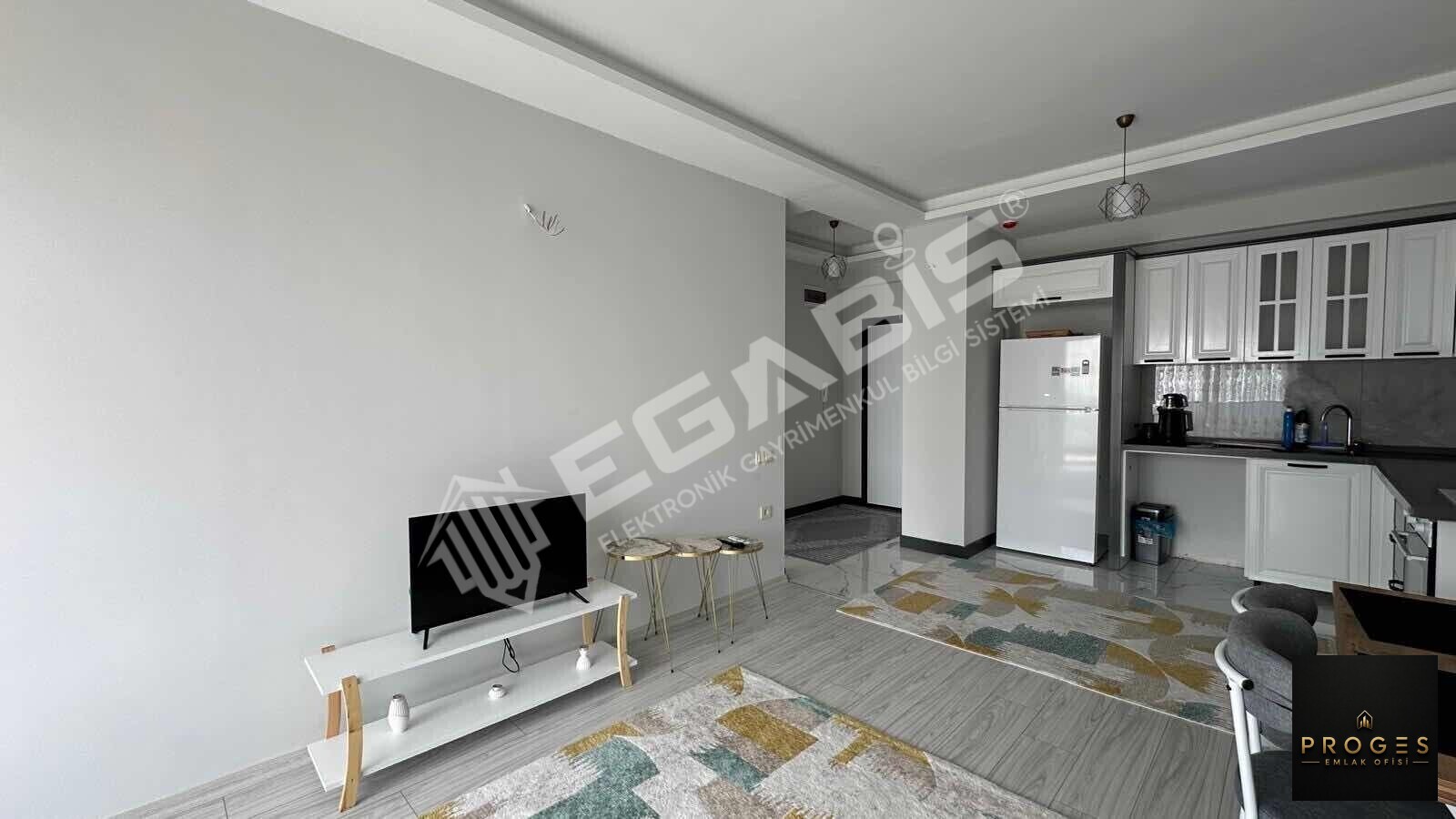 DENİZ MANZARALI EŞYALI KİRALIK 1+1 DAİRE - 18