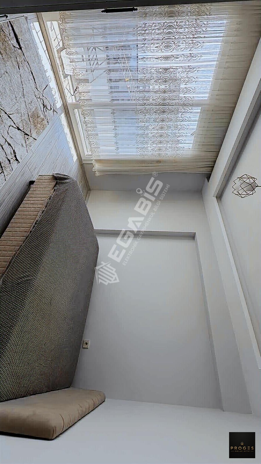 DENİZ MANZARALI EŞYALI KİRALIK 1+1 DAİRE - 19