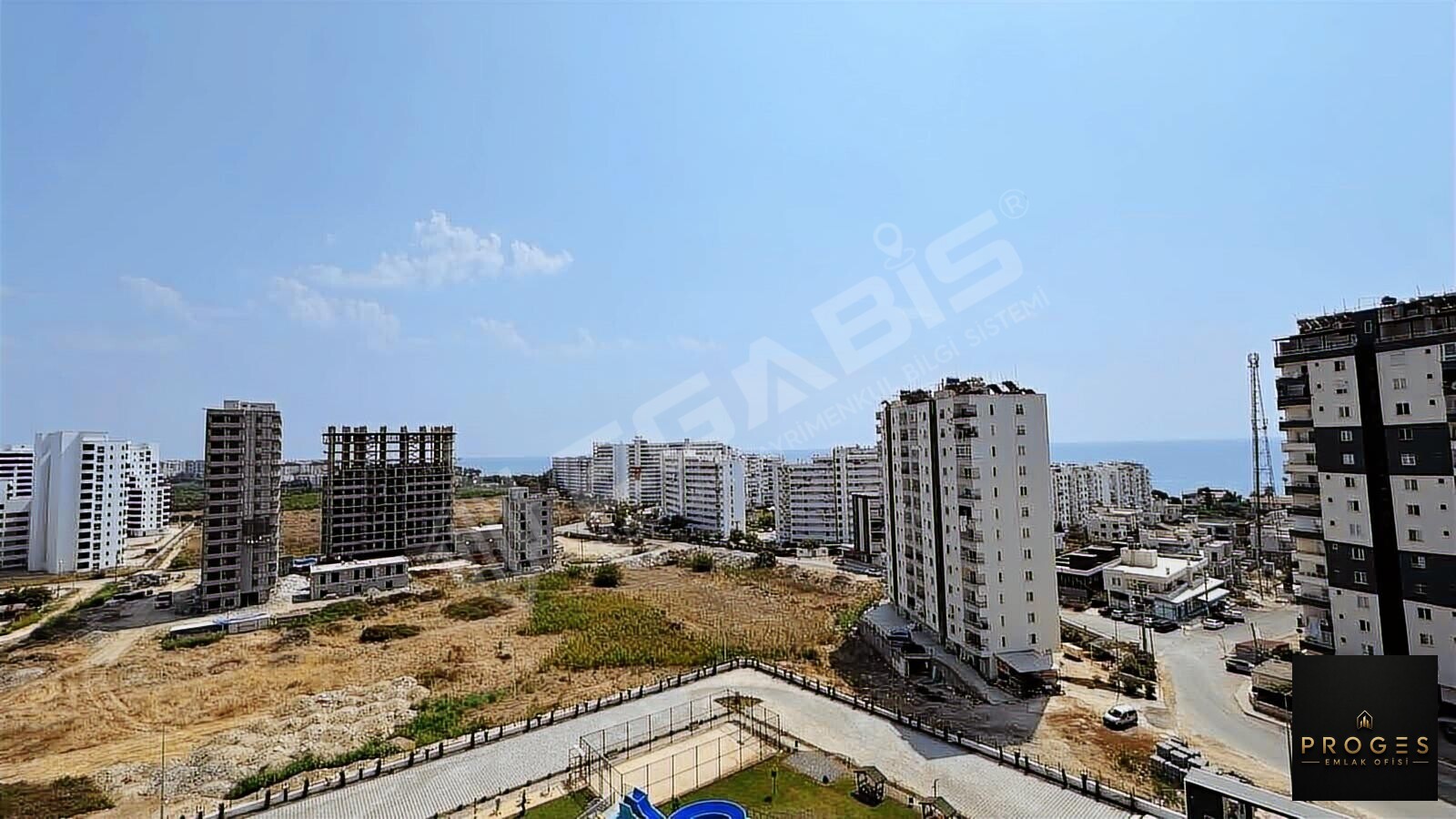 DENİZ MANZARALI EŞYALI KİRALIK 1+1 DAİRE - 2