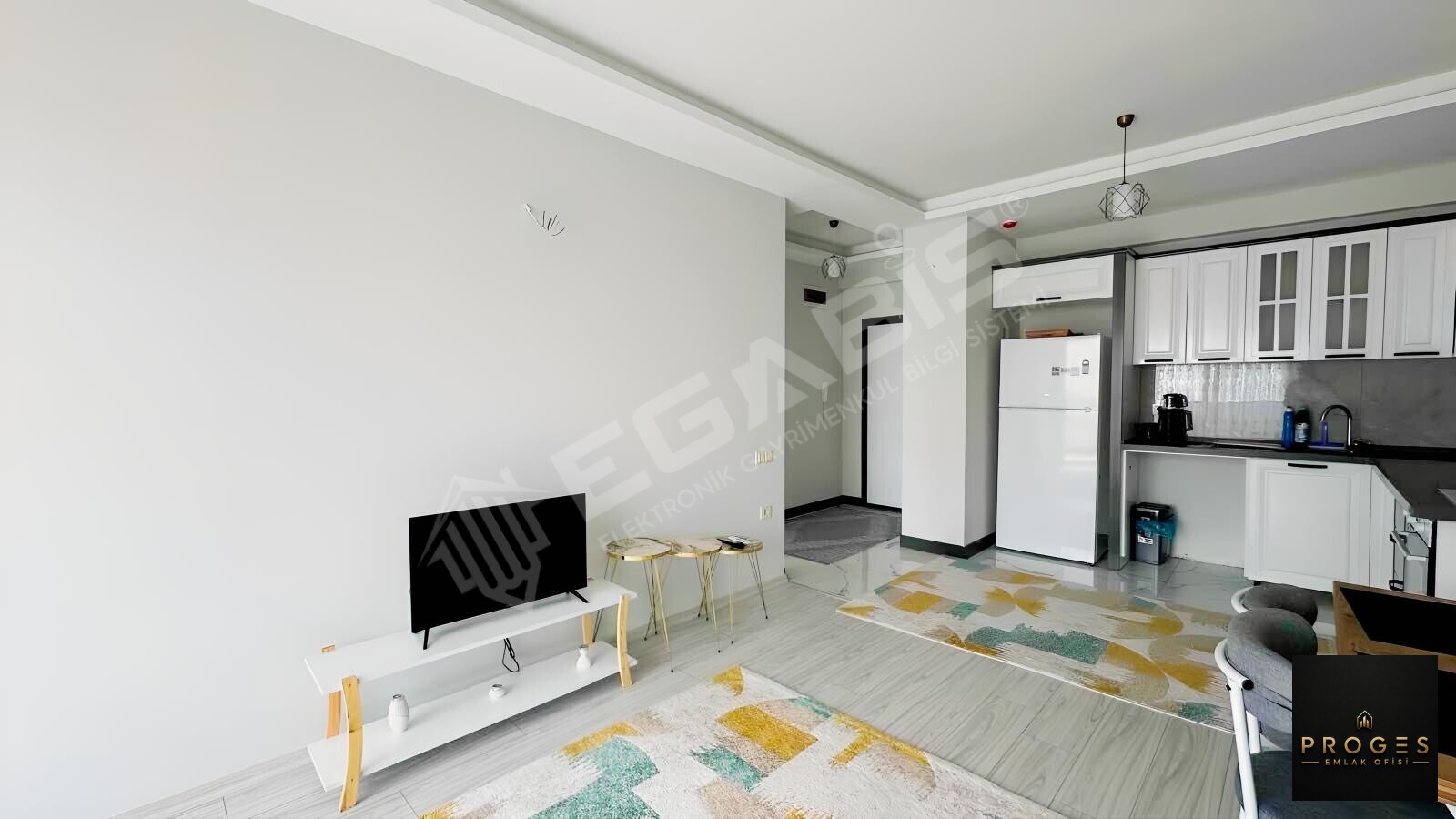 DENİZ MANZARALI EŞYALI KİRALIK 1+1 DAİRE - 15
