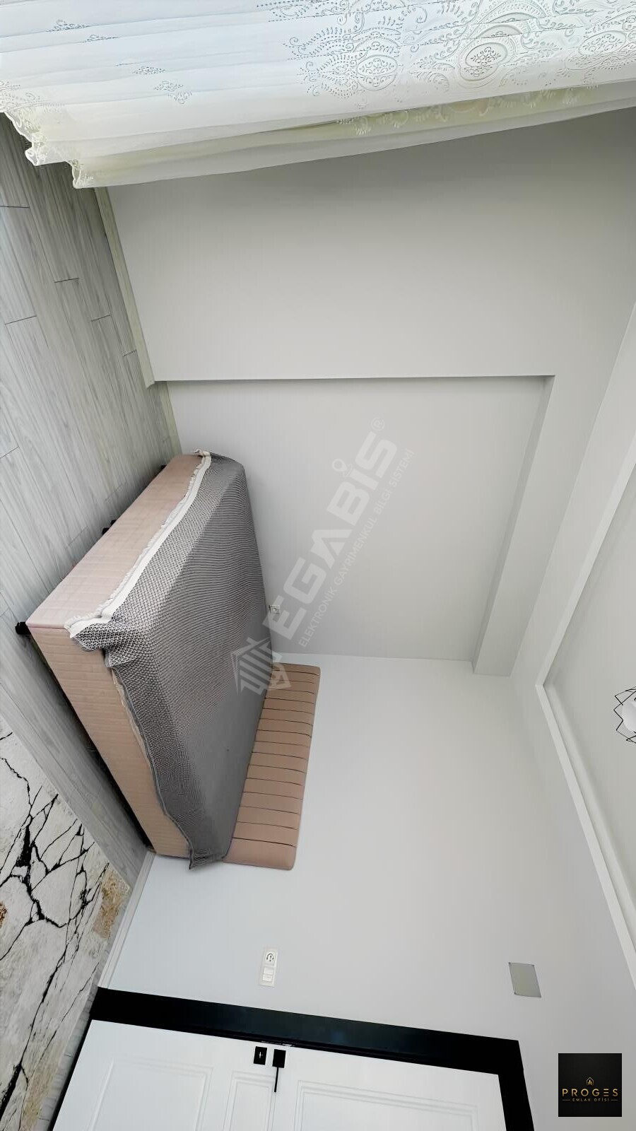 DENİZ MANZARALI EŞYALI KİRALIK 1+1 DAİRE - 21
