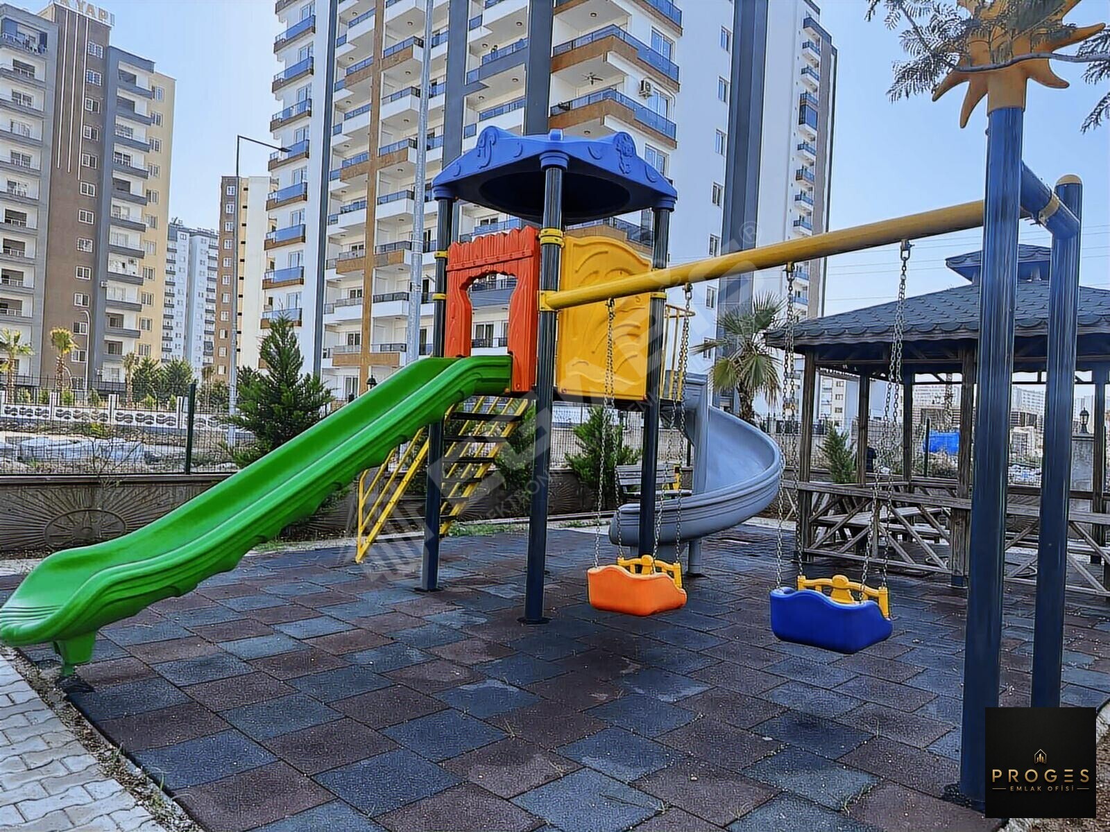 PROGES'TEN TÖMÜKTE FULL EŞYALI İSKANLI SATILIK DAİRE - 4