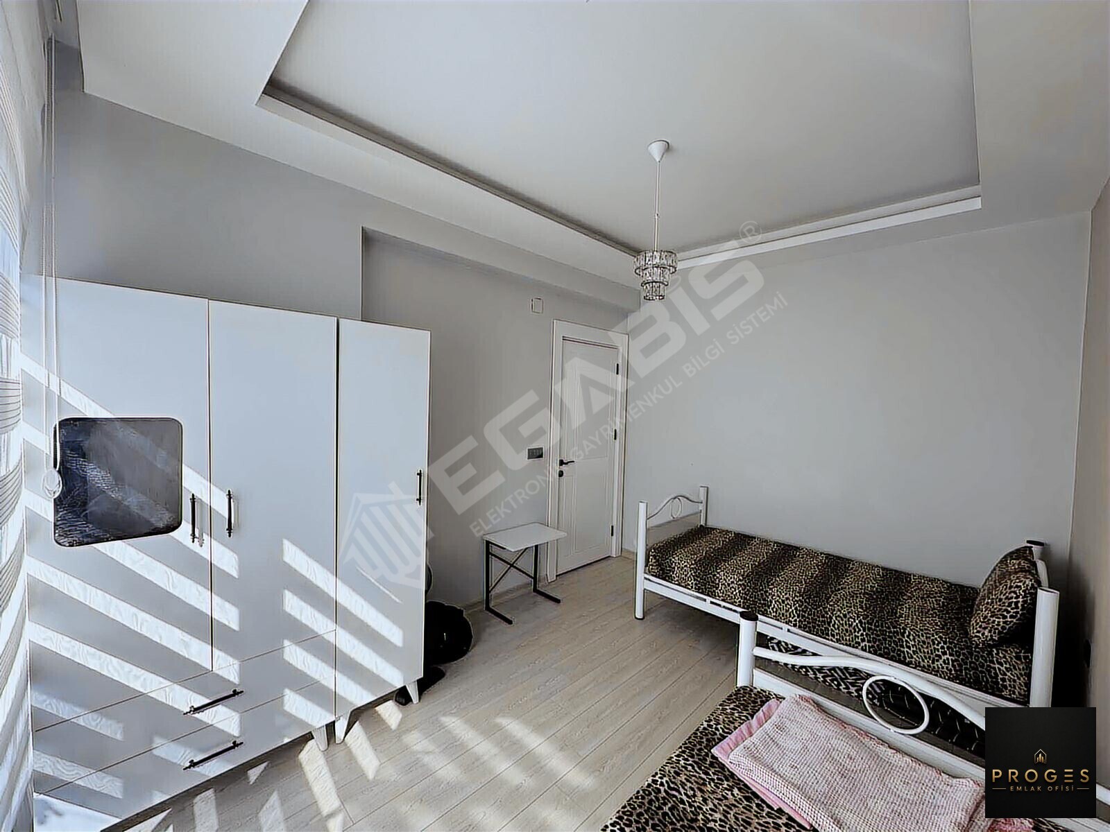 PROGES'TEN TÖMÜKTE FULL EŞYALI İSKANLI SATILIK DAİRE - 17