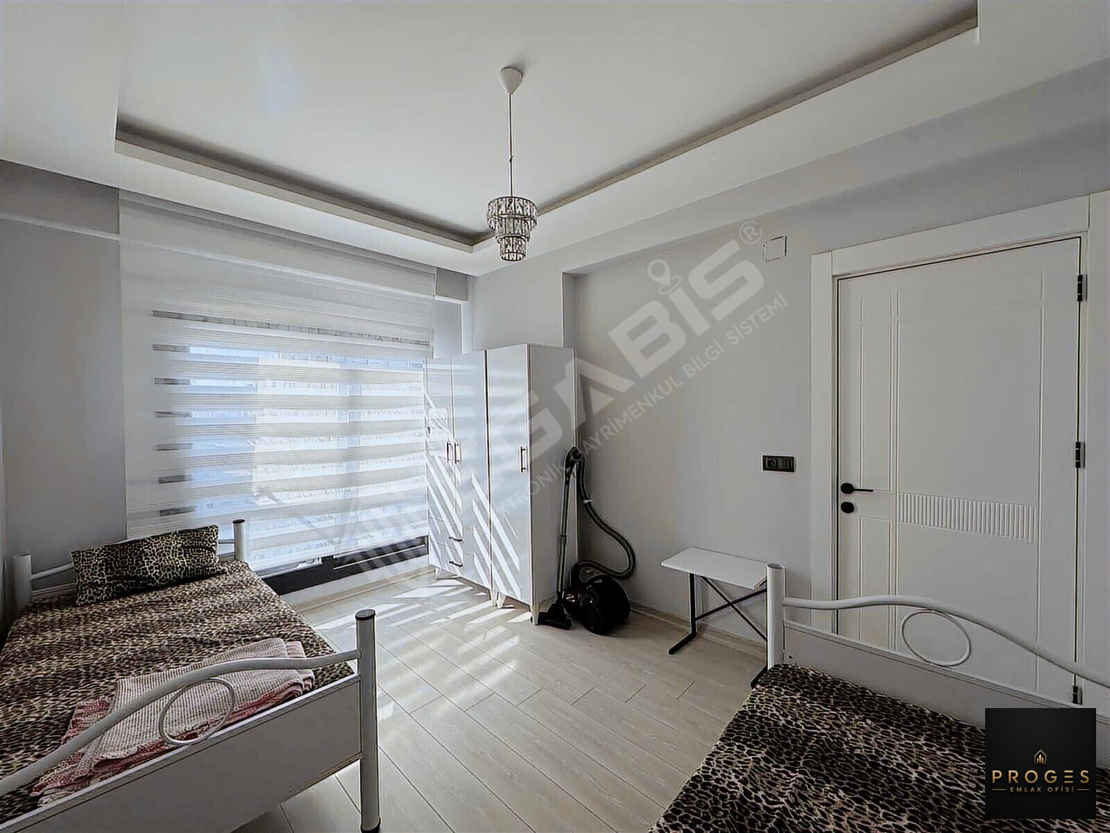 PROGES'TEN TÖMÜKTE FULL EŞYALI İSKANLI SATILIK DAİRE - 19