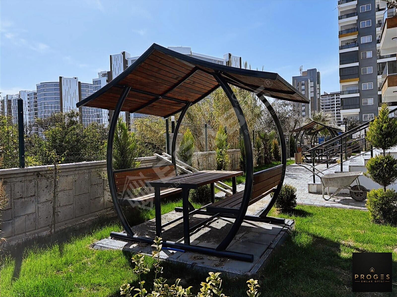 PROGES'TEN TÖMÜK'TE SATILIK 1+1 DAİRE - 2
