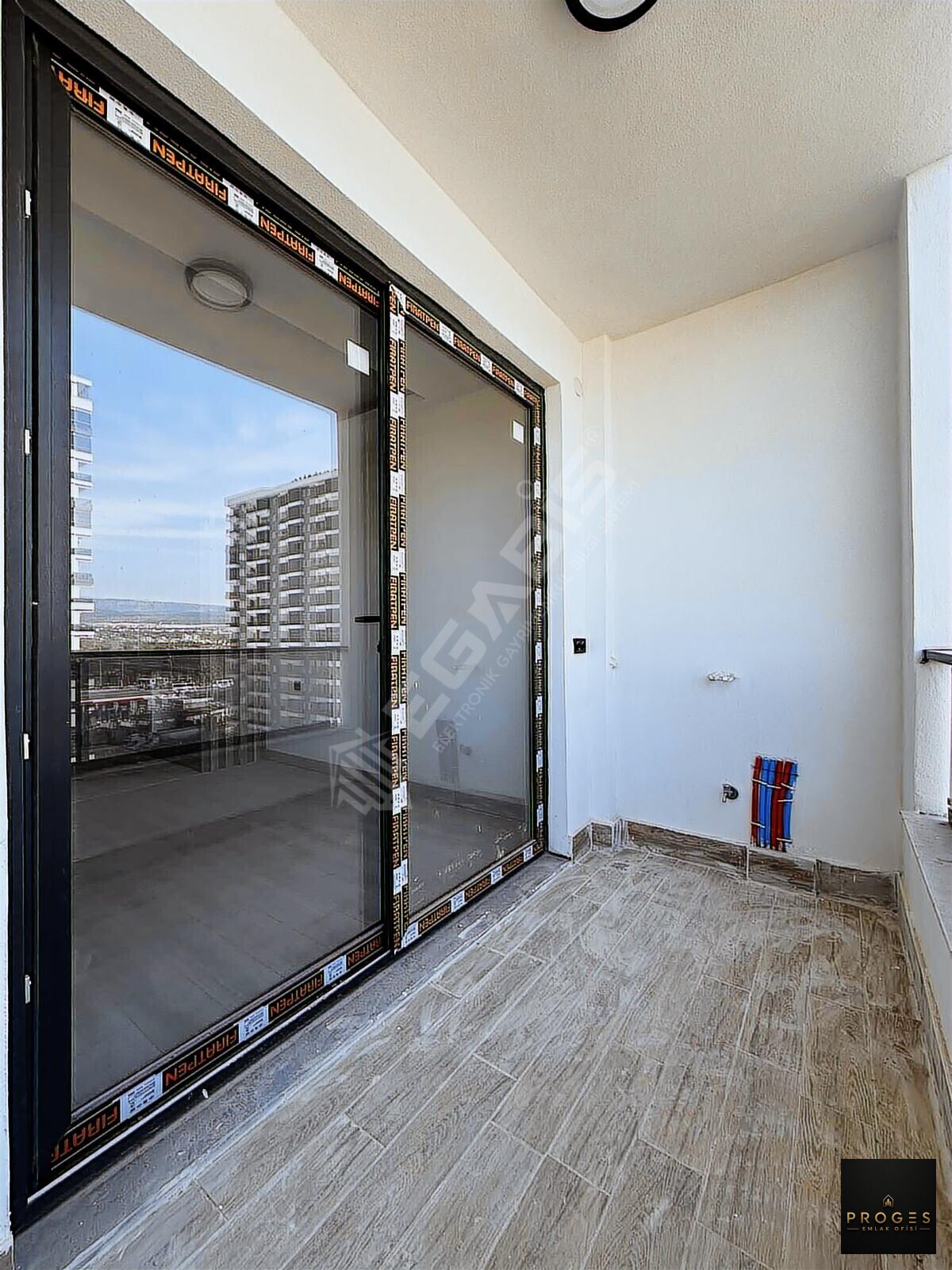 PROGES'TEN TÖMÜK'TE SATILIK 1+1 DAİRE - 13