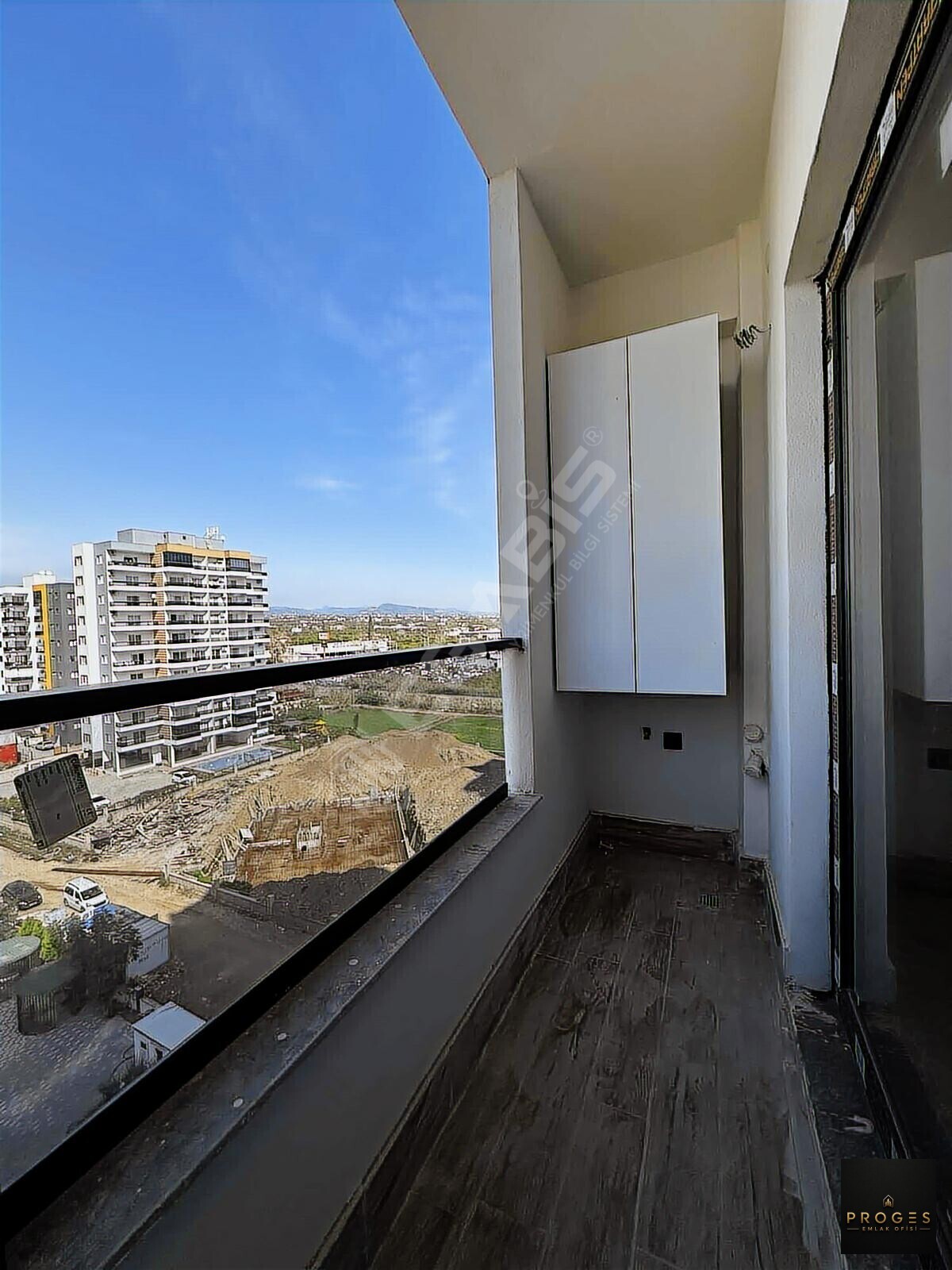 PROGES'TEN TÖMÜK'TE SATILIK 1+1 DAİRE - 14