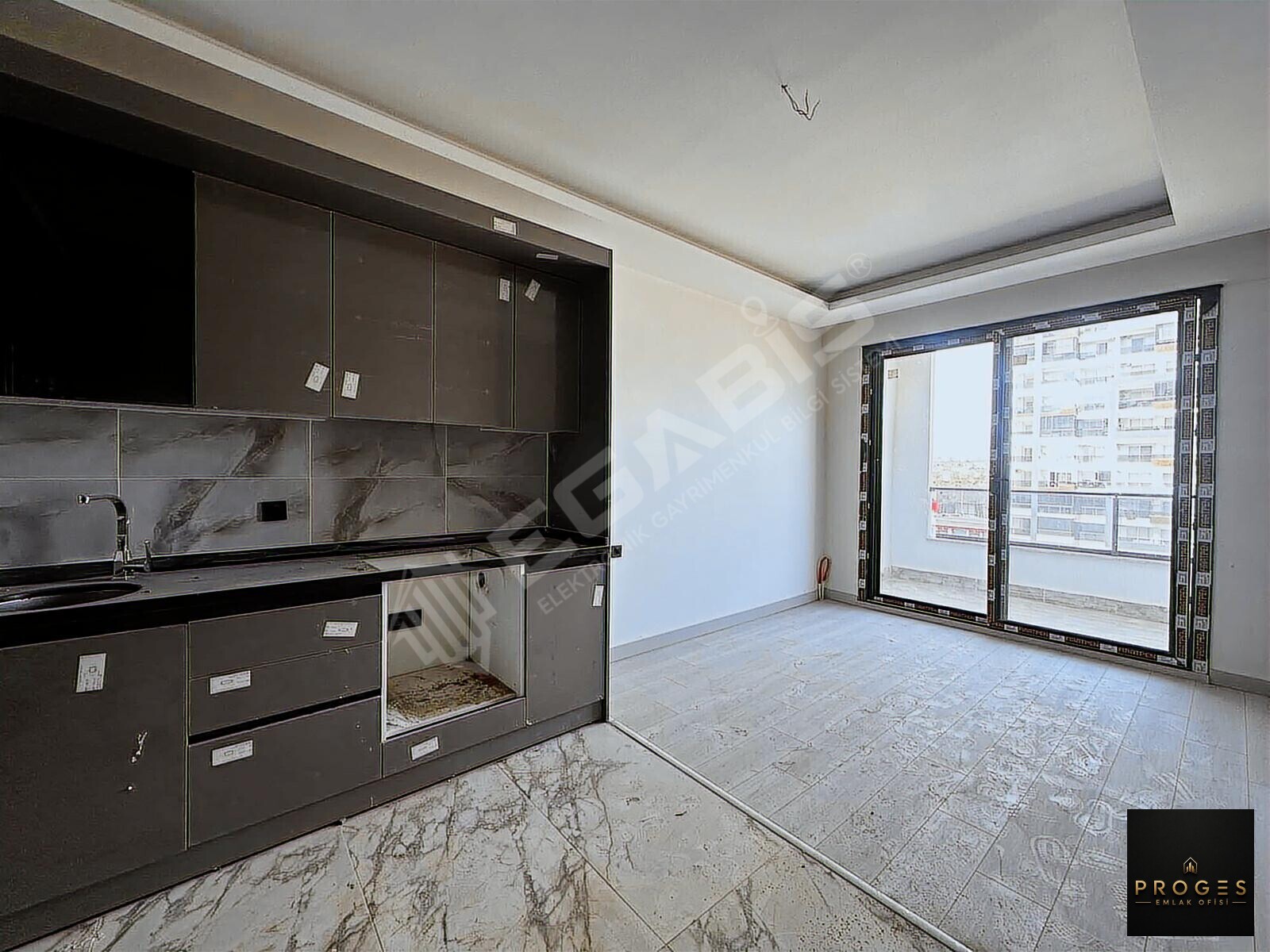 PROGES'TEN TÖMÜK'TE SATILIK 1+1 DAİRE - 21