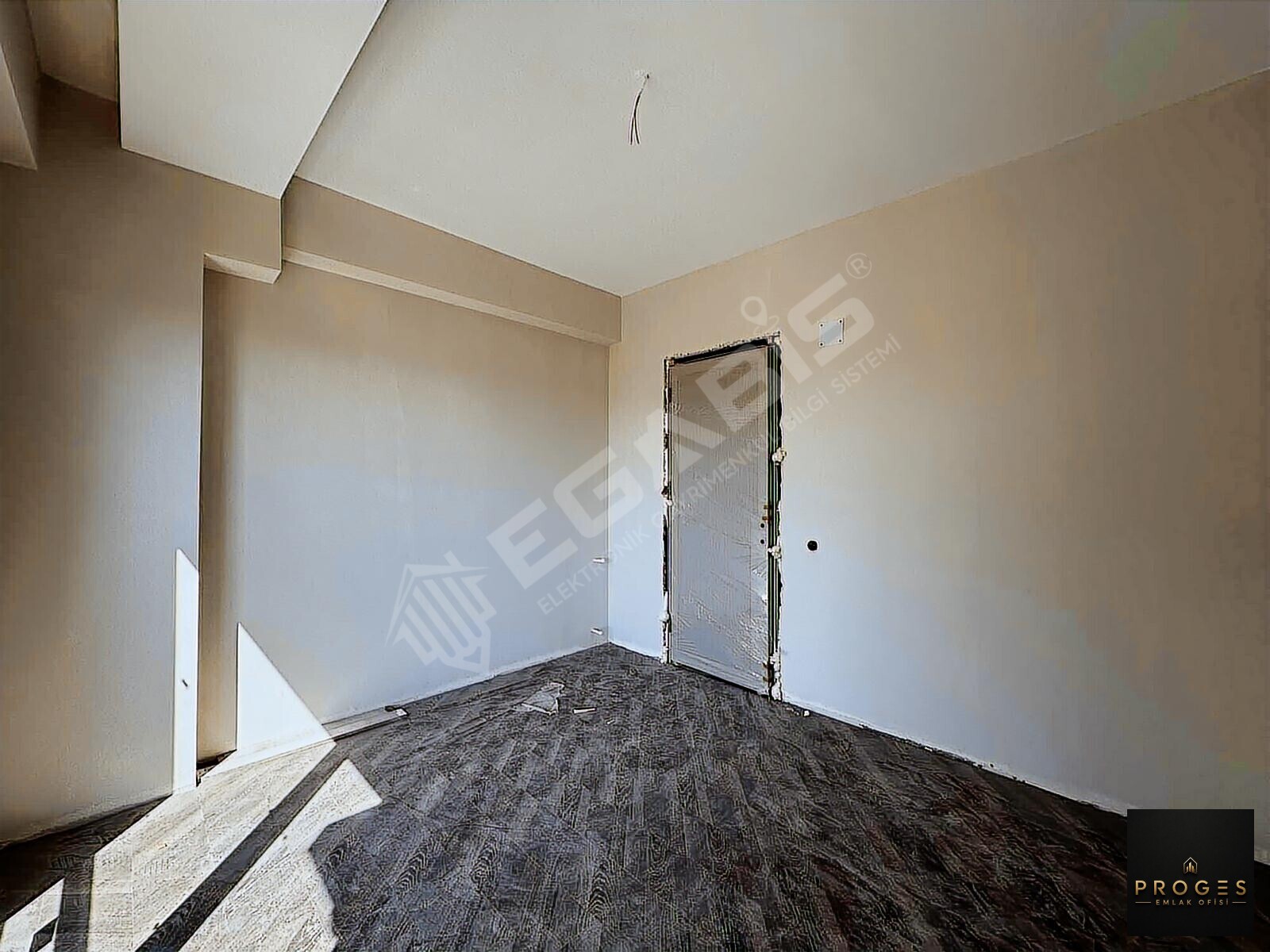 PROGES'TEN ÇEŞMELİ MAH HAVUZ MANZARALI SATILIK 1+1 DAİRE - 4