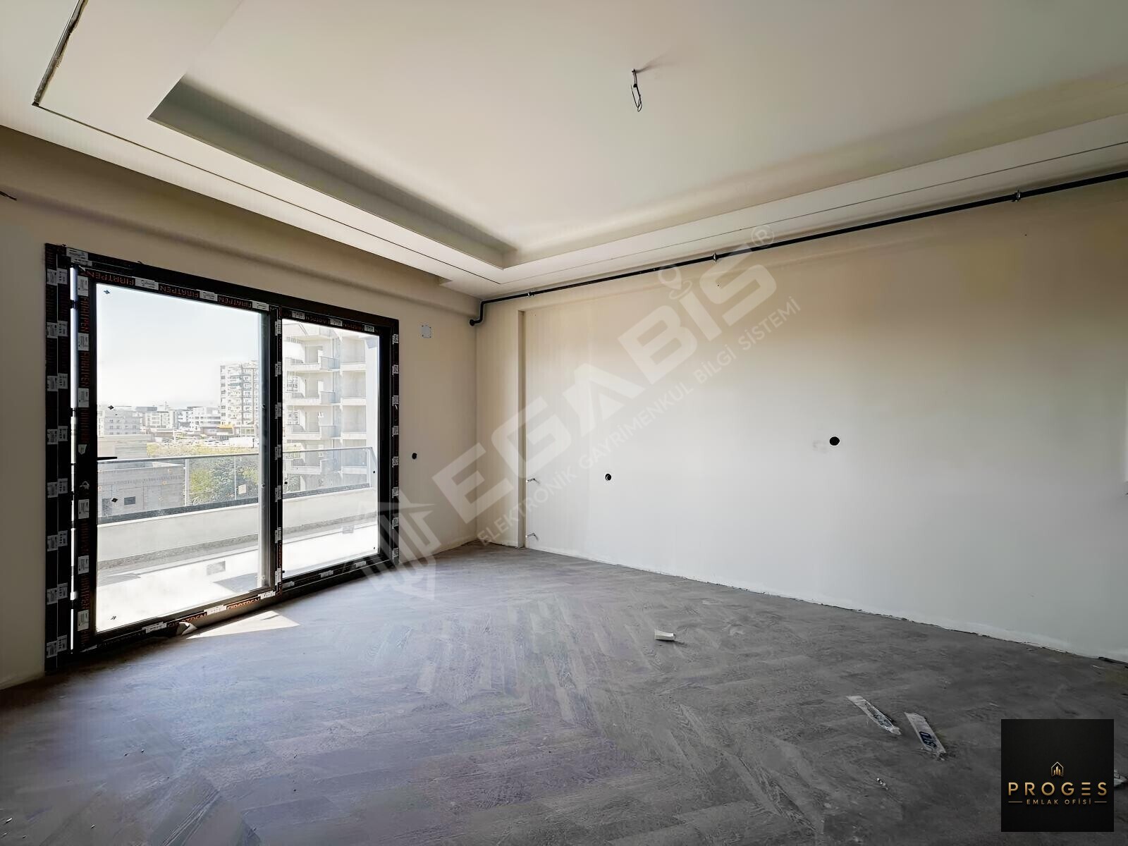 PROGES'TEN ÇEŞMELİ MAH HAVUZ MANZARALI SATILIK 1+1 DAİRE - 10