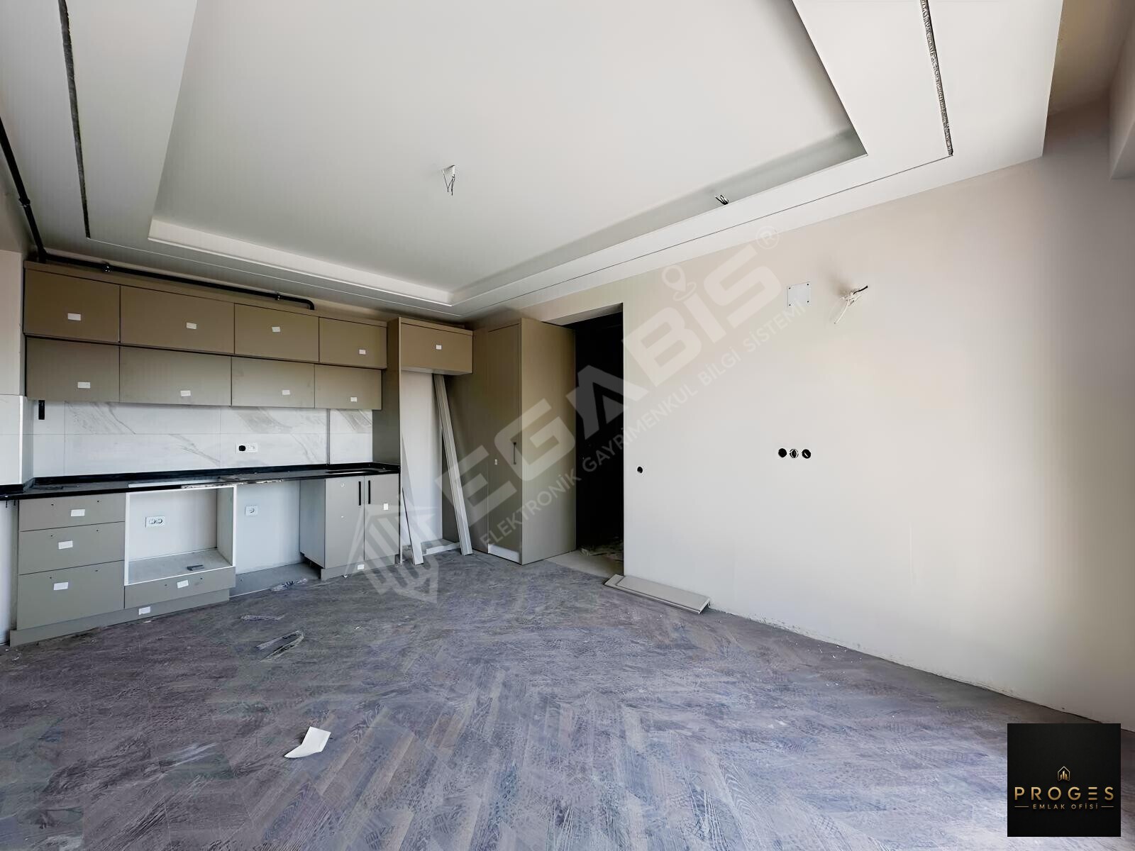 PROGES'TEN ÇEŞMELİ MAH HAVUZ MANZARALI SATILIK 1+1 DAİRE - 12