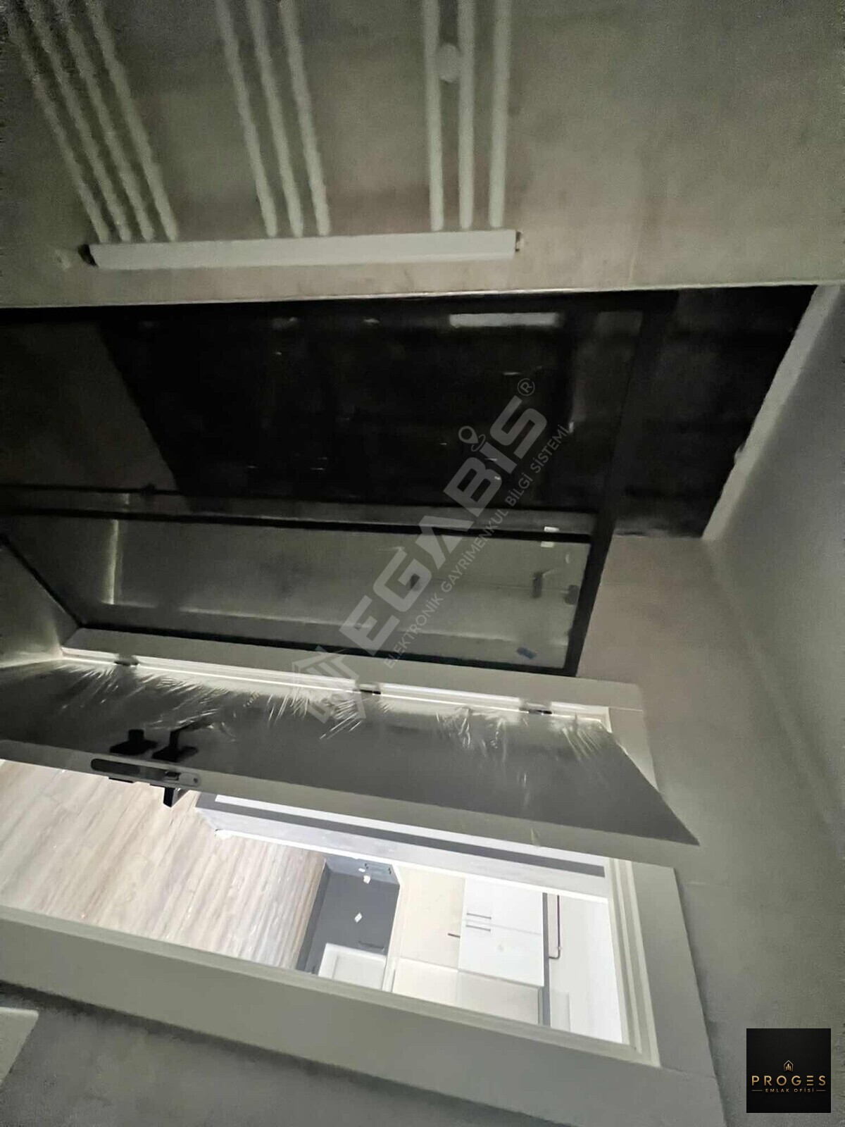 PROGESTEN TECE PANAROMADA GENİŞ 1+1 daire - 2