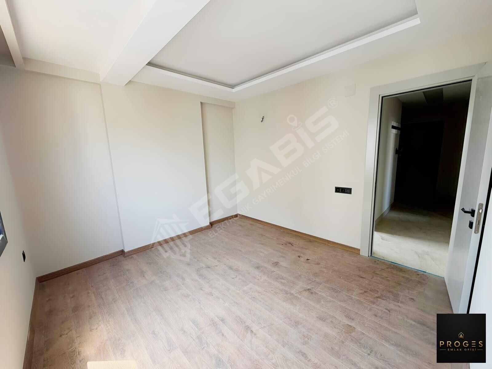 PROGESTEN TÖMÜKTE İSKANLI OTURUMA HAZIR SIFIR 2+1 DAİRE - 15