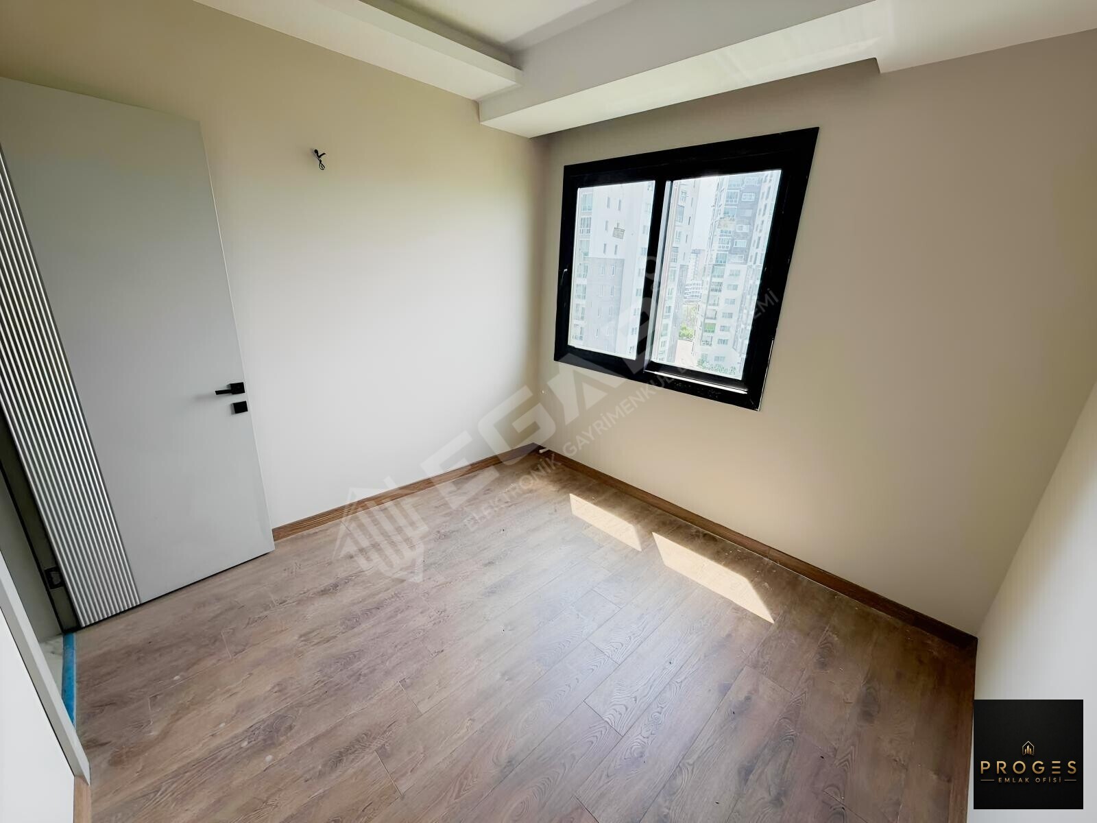 PROGESTEN TÖMÜKTE İSKANLI OTURUMA HAZIR SIFIR 2+1 DAİRE - 16