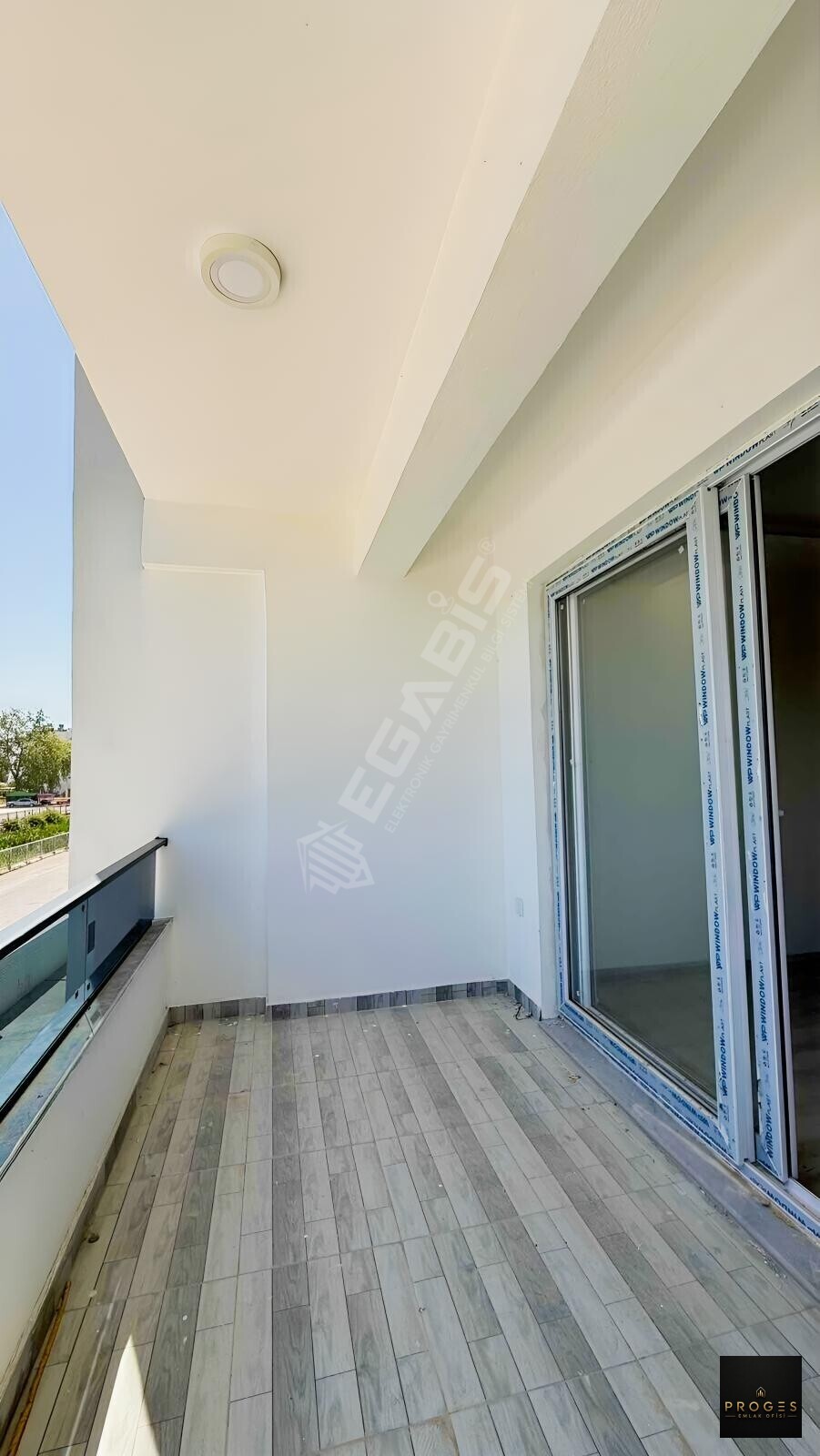 PROGES'TEN ARPAÇBAHŞİŞ'TE DENİZE YÜRÜME MESAFESİNDE 1+1 SATILIK - 11