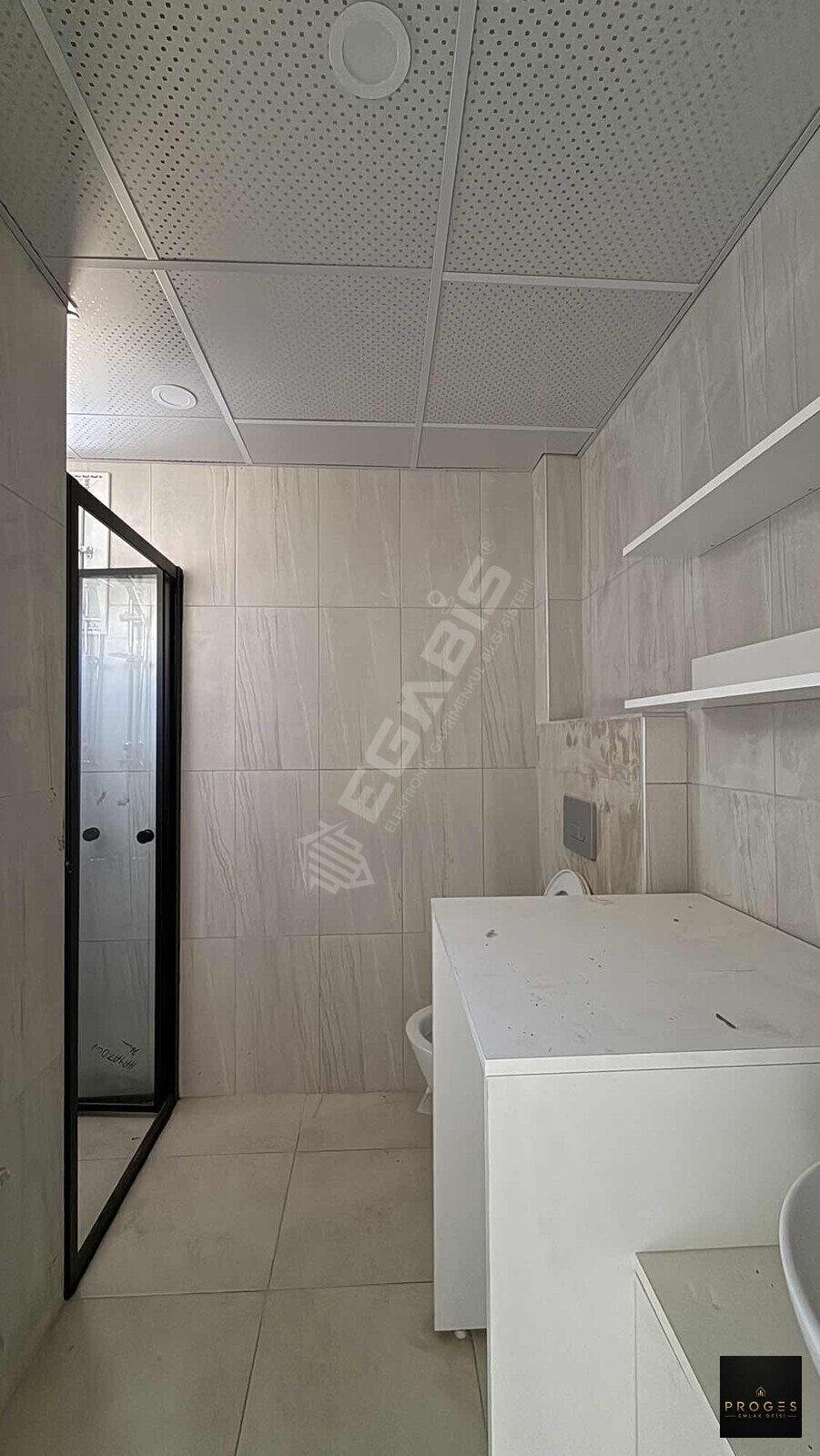PROGES'TEN ARPAÇBAHŞİŞ'TE DENİZE YÜRÜME MESAFESİNDE 1+1 SATILIK - 17