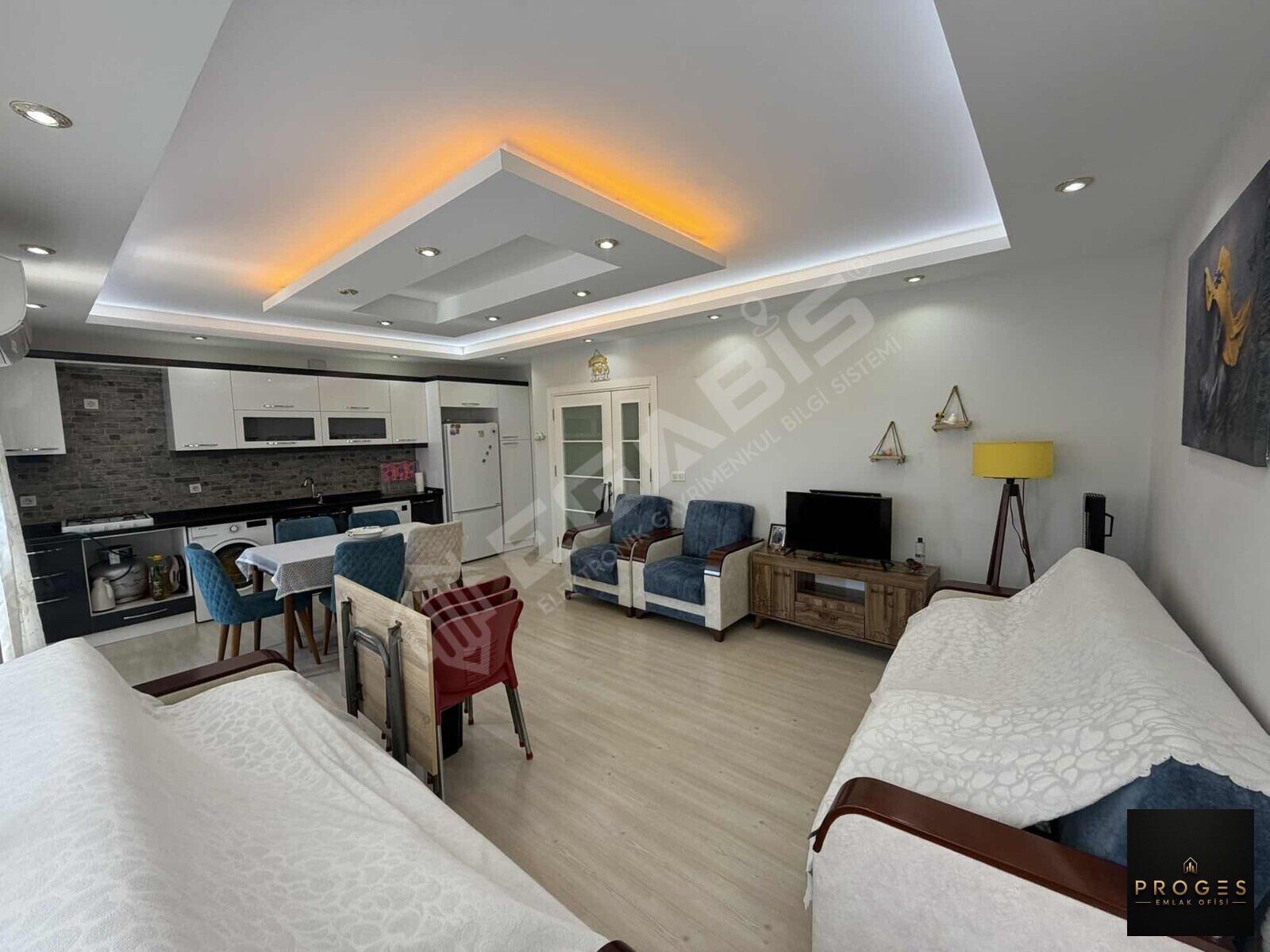 TÖMÜKTE EŞYALI İSKANLI 2+1 DAİRE - 8