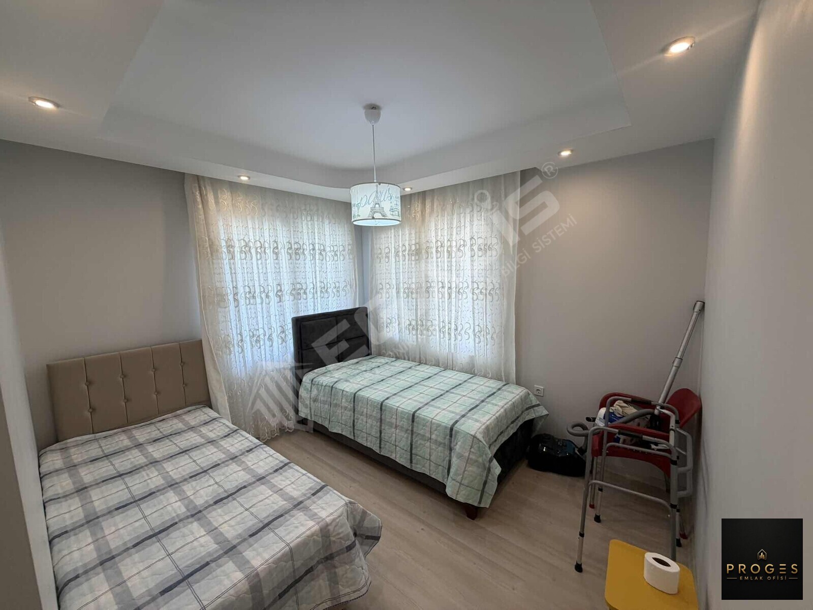 TÖMÜKTE EŞYALI İSKANLI 2+1 DAİRE - 10