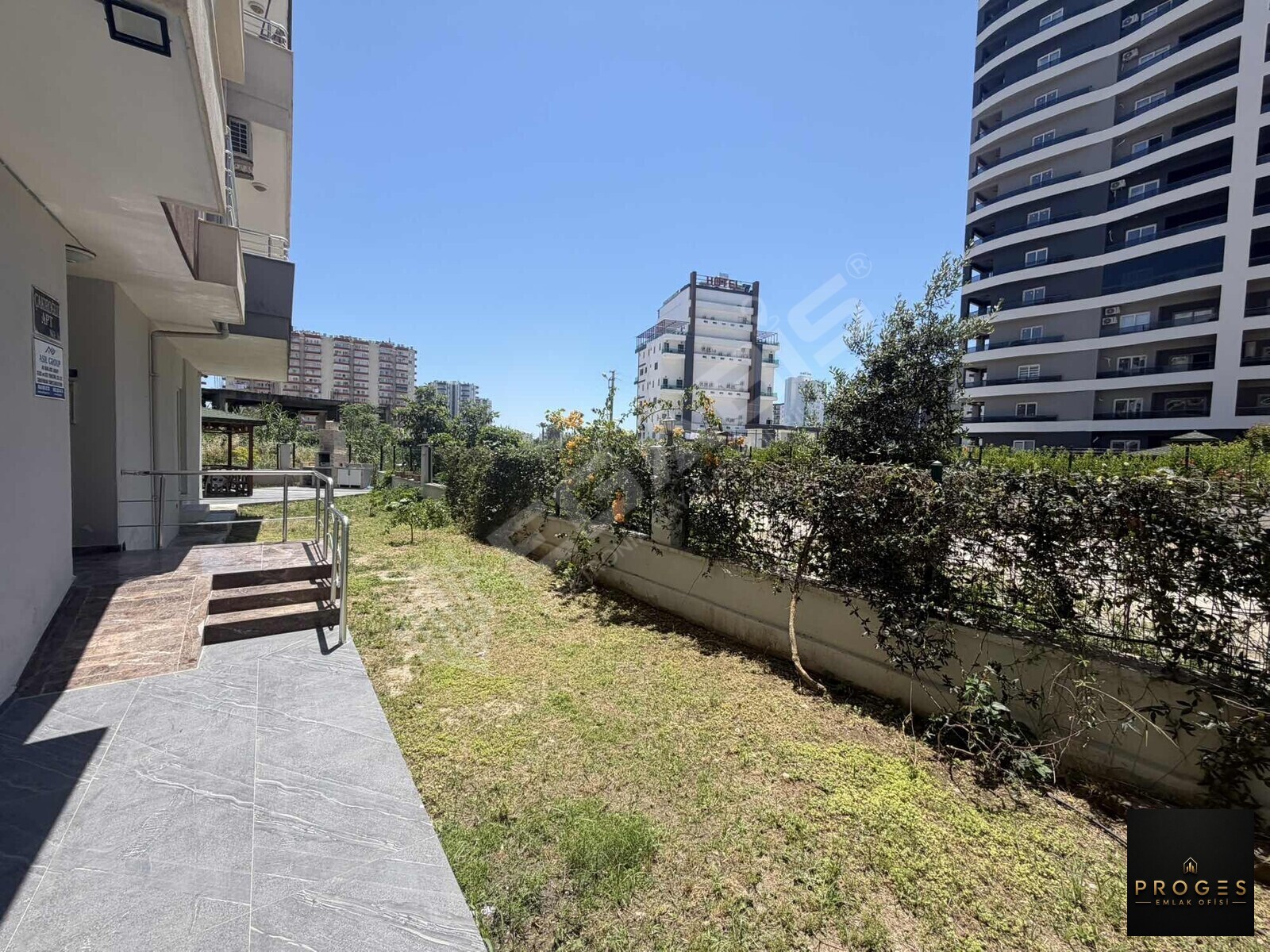 TÖMÜKTE EŞYALI İSKANLI 2+1 DAİRE - 23