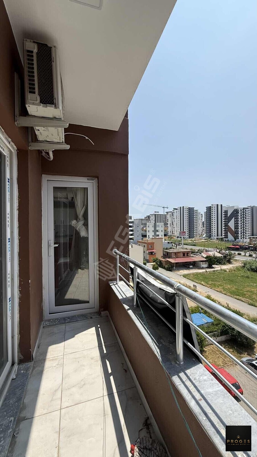 PROGES'TEN ARPAÇBAHŞİŞ'TE HAVUZLU SİTE İÇERİSİNDE 1+1 SATILIK - 6